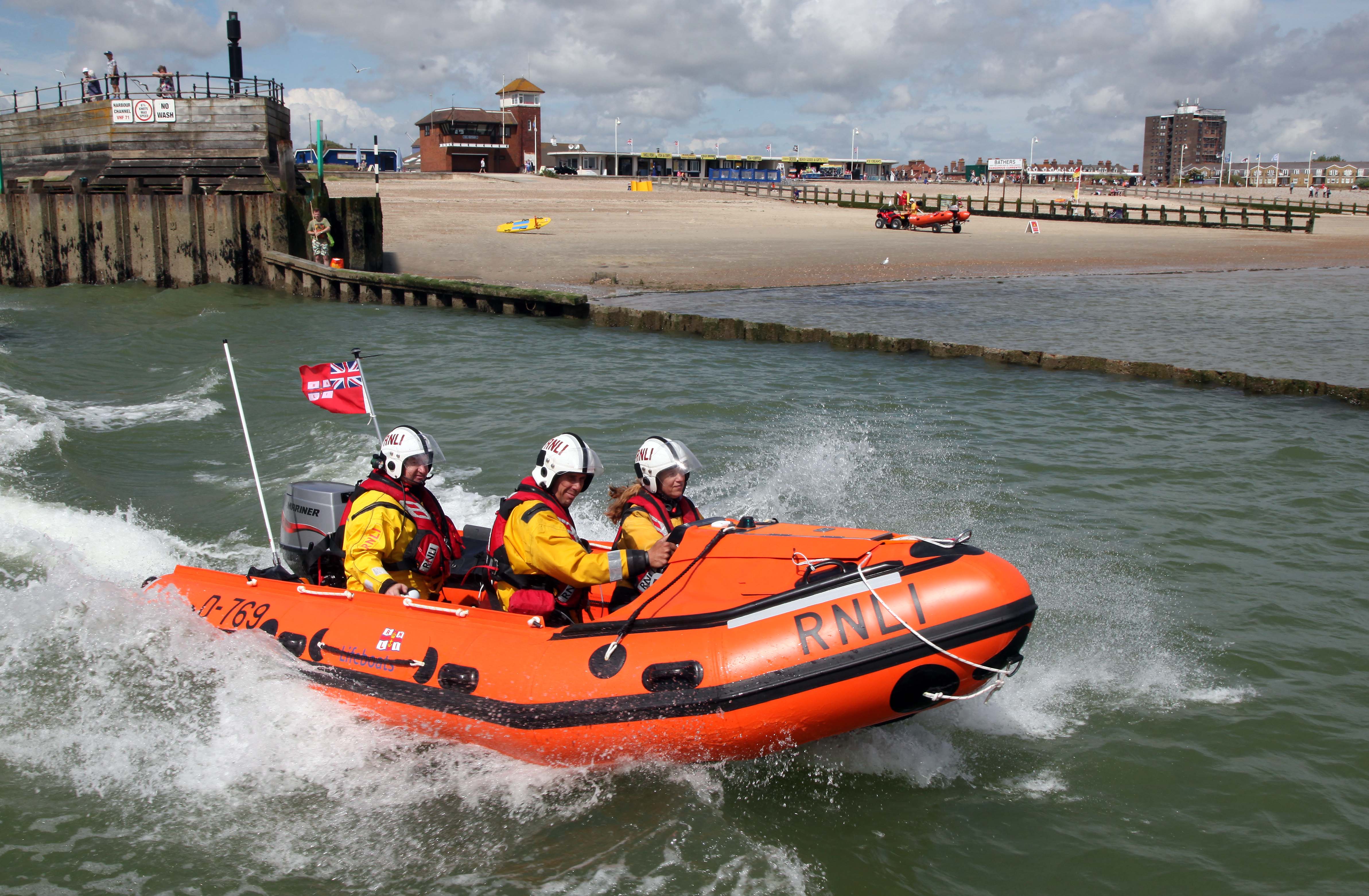 Littlehampton RNLI's D Class Lifeboat Ray of Hope