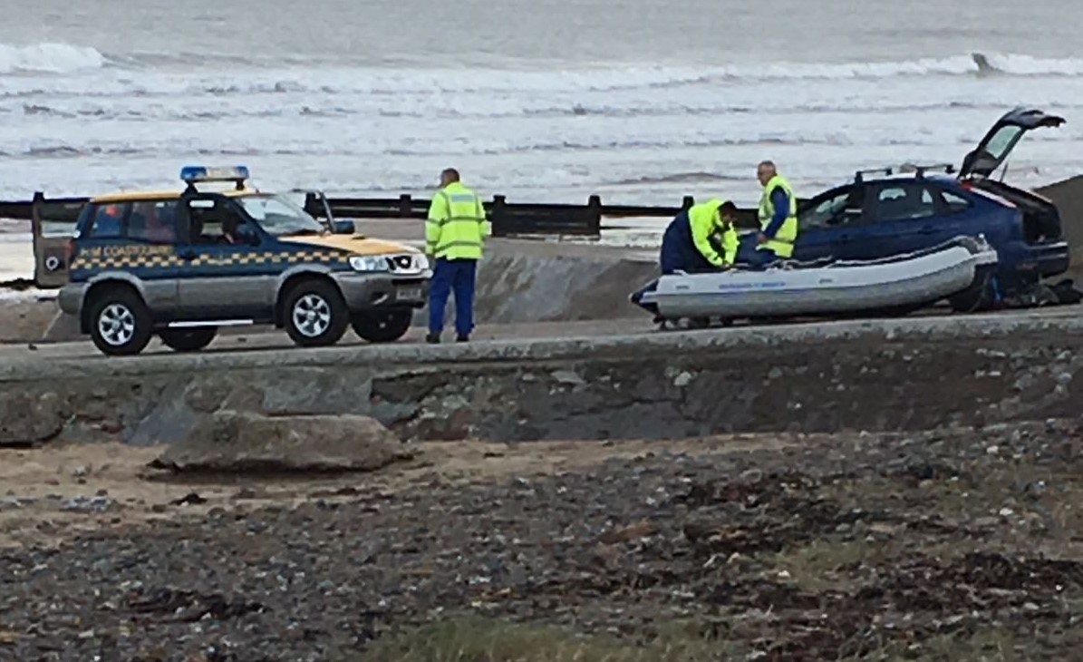 Capsized dinghy at Redcar