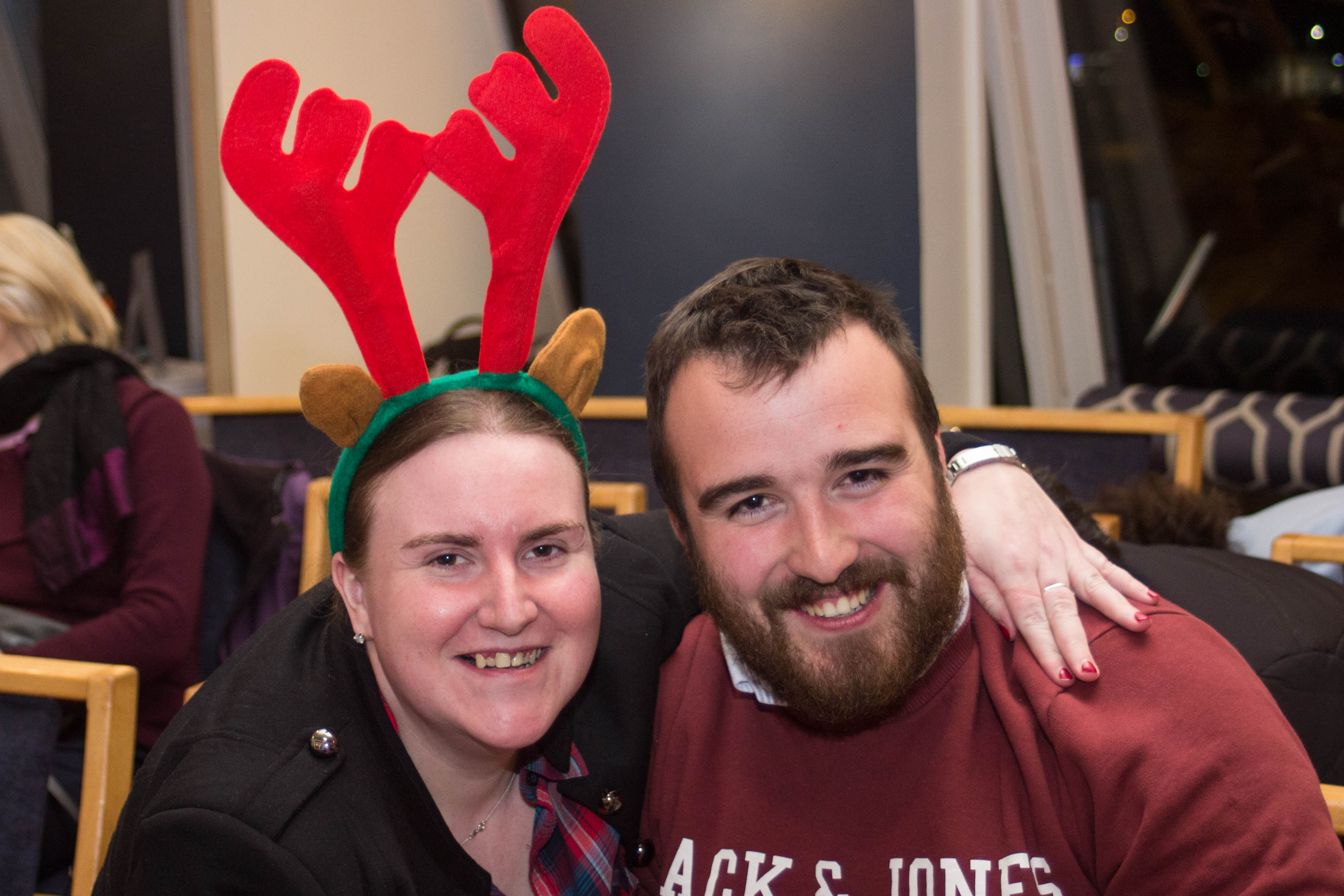 Gillian McMahon and Sean O'Kelly in Howth Yacht Club at the Christmas cake decoration demonstration in aid of Howth RNLI