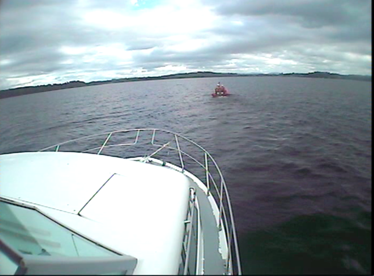 Lough Derg RNLI launch to 30ft cruiser