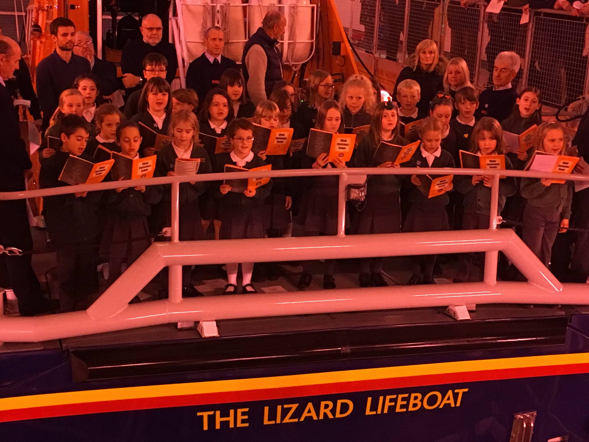Landewednack School Choir