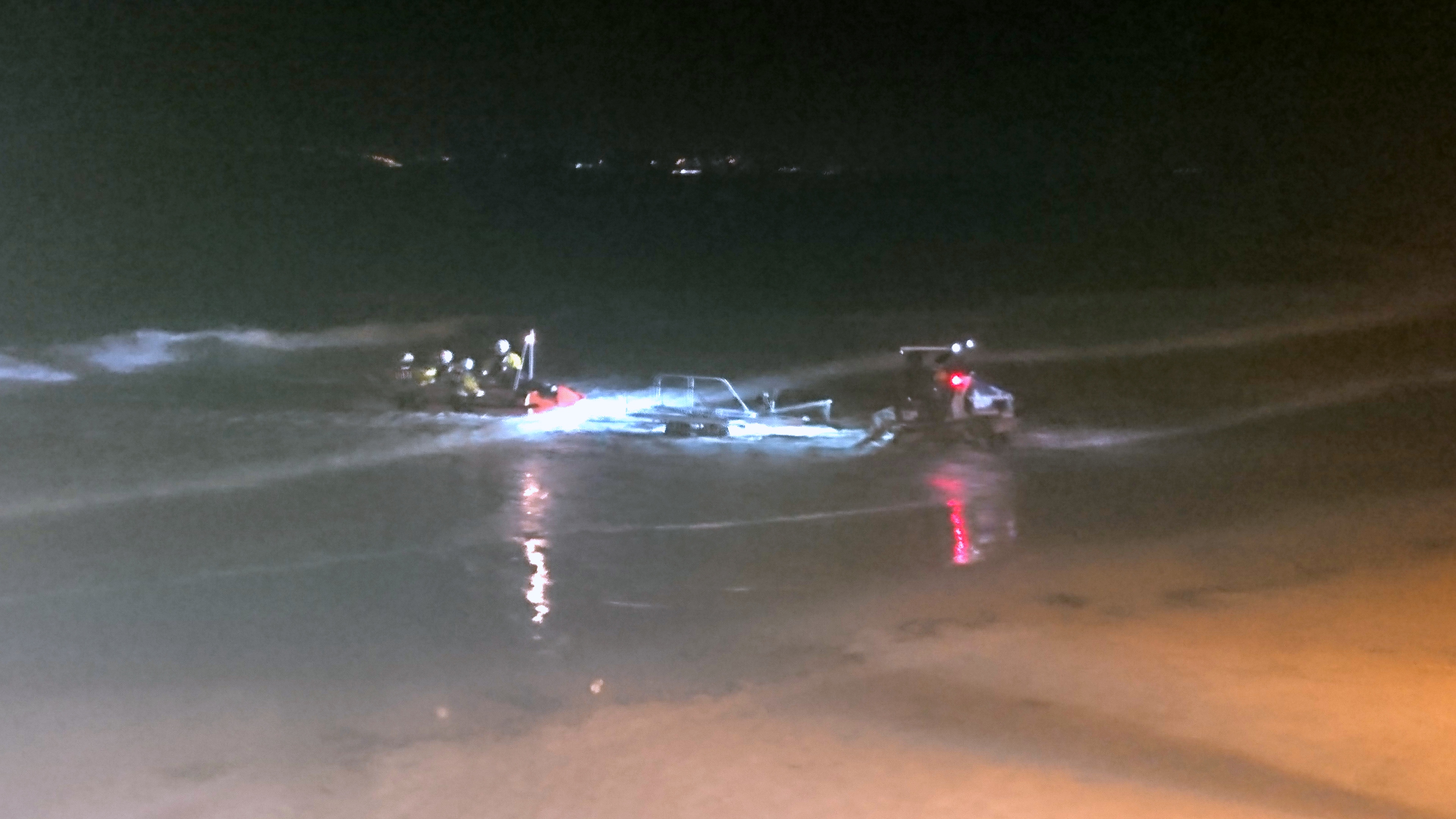 Recovery of George Bearman II on Exmouth beach