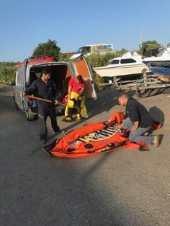 Inflating XP boat at River Stour