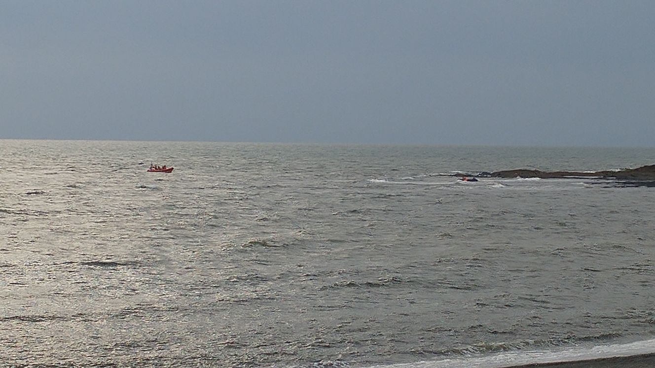 Lifeboat and casualty near to Castle Point