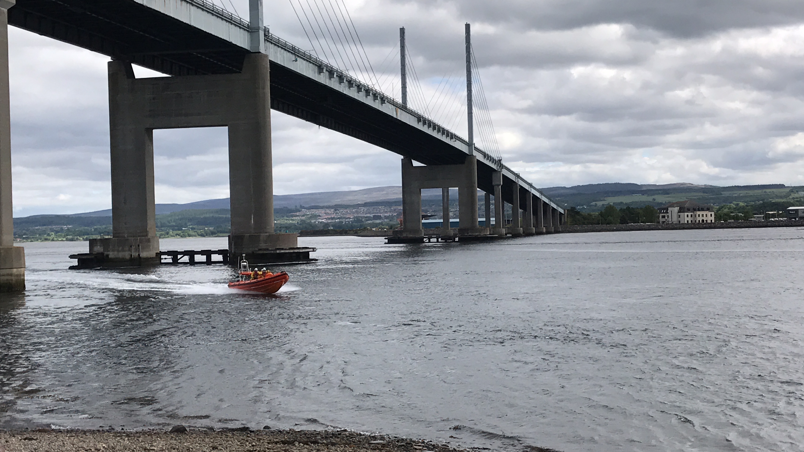 RNLI Kessock returning under the Kessock Bridge