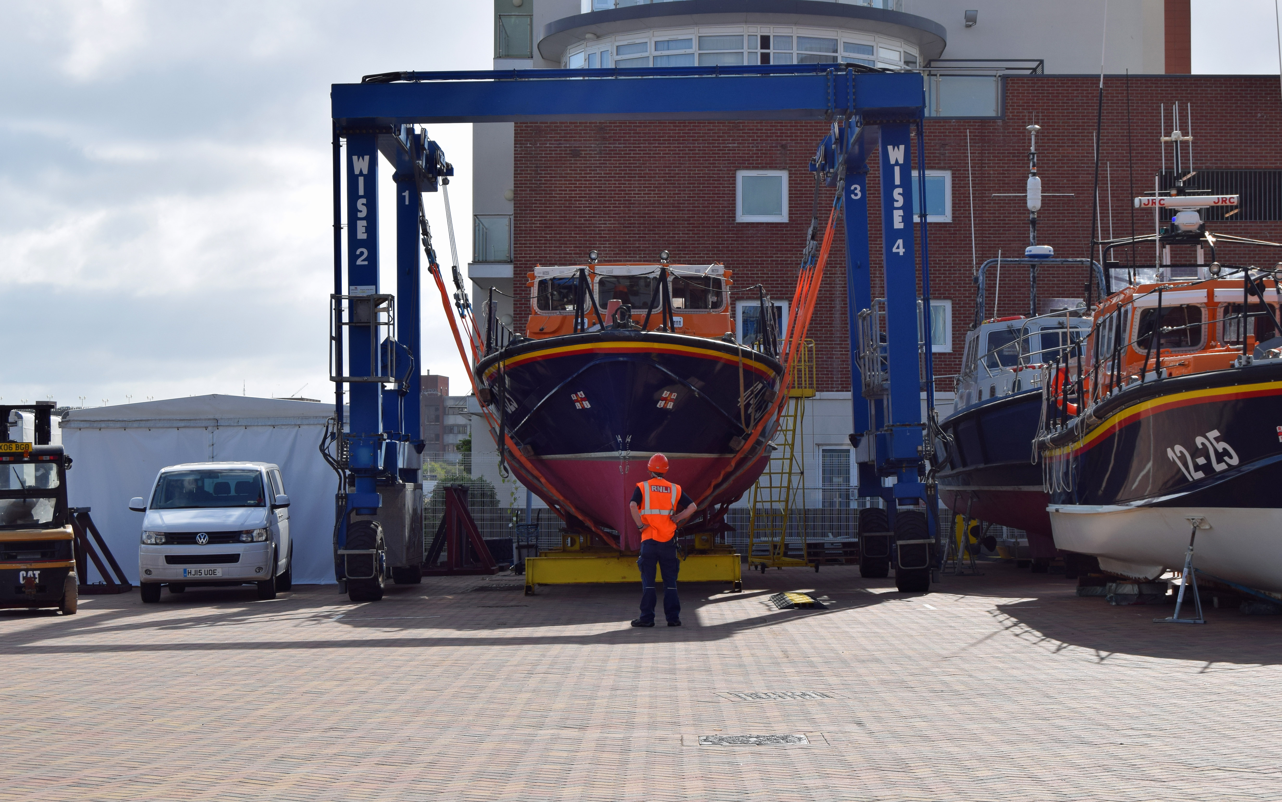 Retired City of Sheffield lifeboat begins her journey to the National Emergency Services Museum.