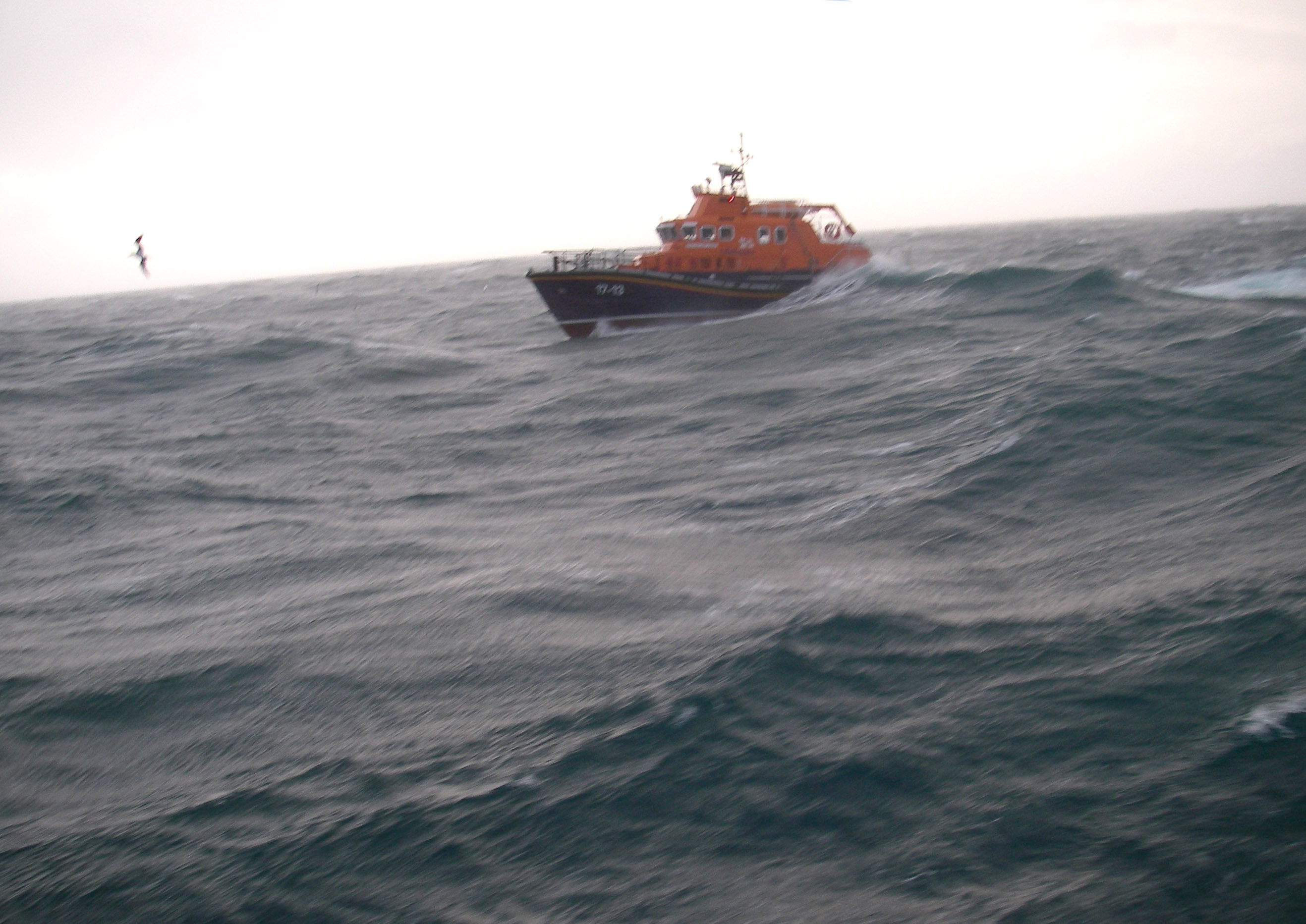 RNLI Kirkwall Lifeboat at scene of rescue
