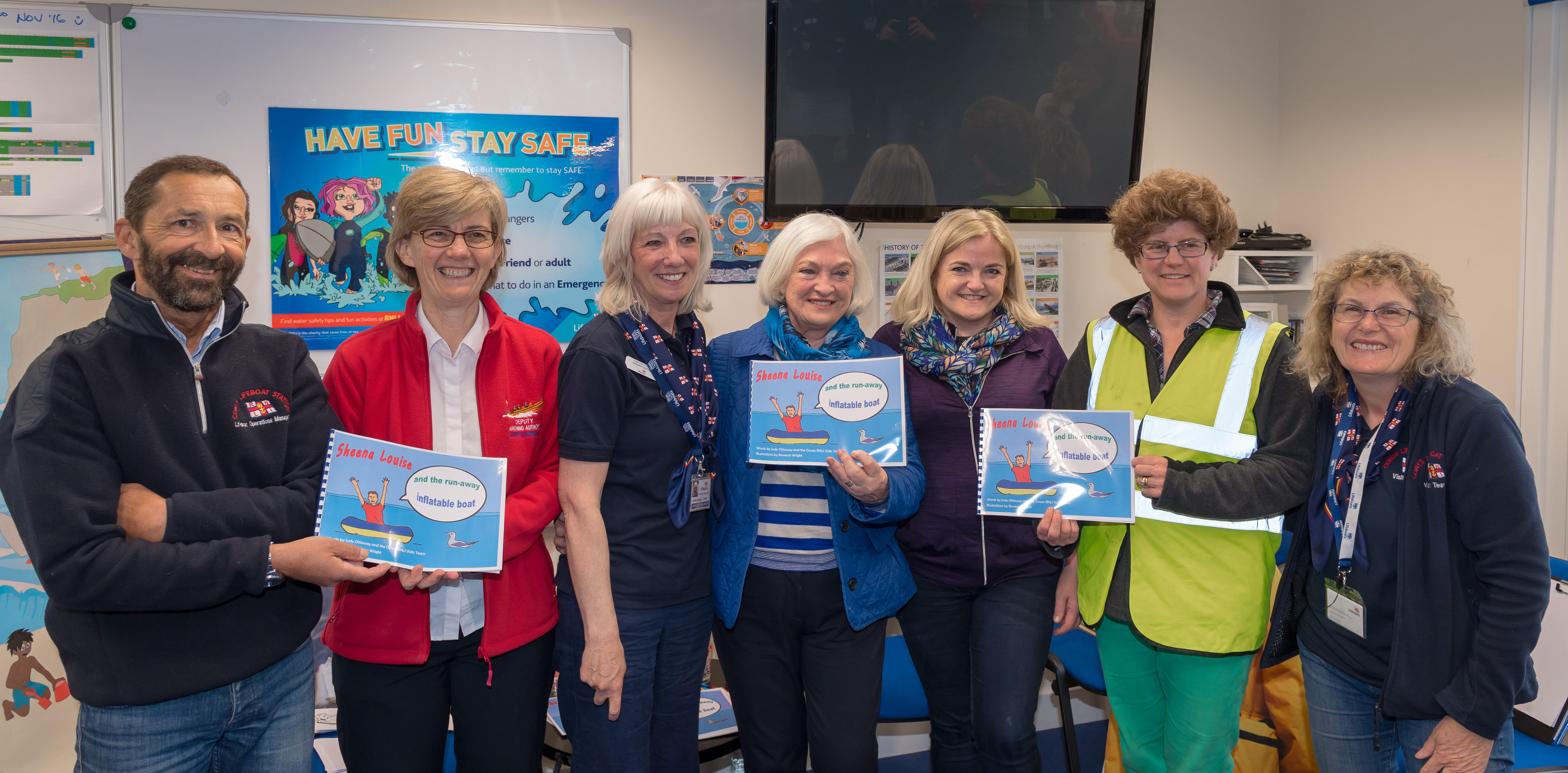 Book presentation at the Cowes station.