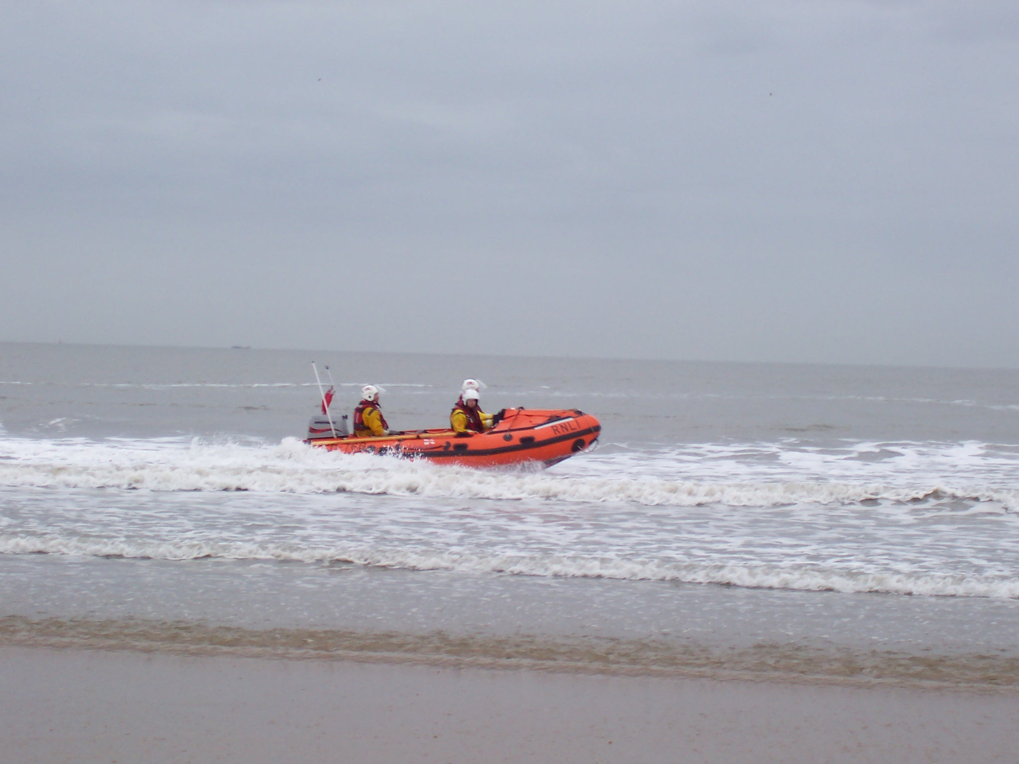 The lifeboat returning for recovery