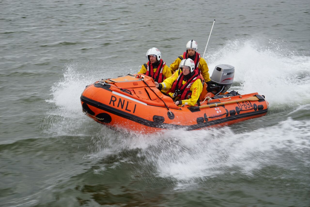 Aberdeen’s 9 year-old D Class Inshore Lifeboat (ILB) on a recent exercise off Aberdeen. The new ILB, due on station in August 2018, will be replacement of identical design.