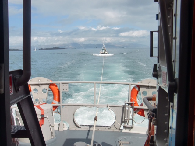 Oban lifeboat towing the fishing vessel