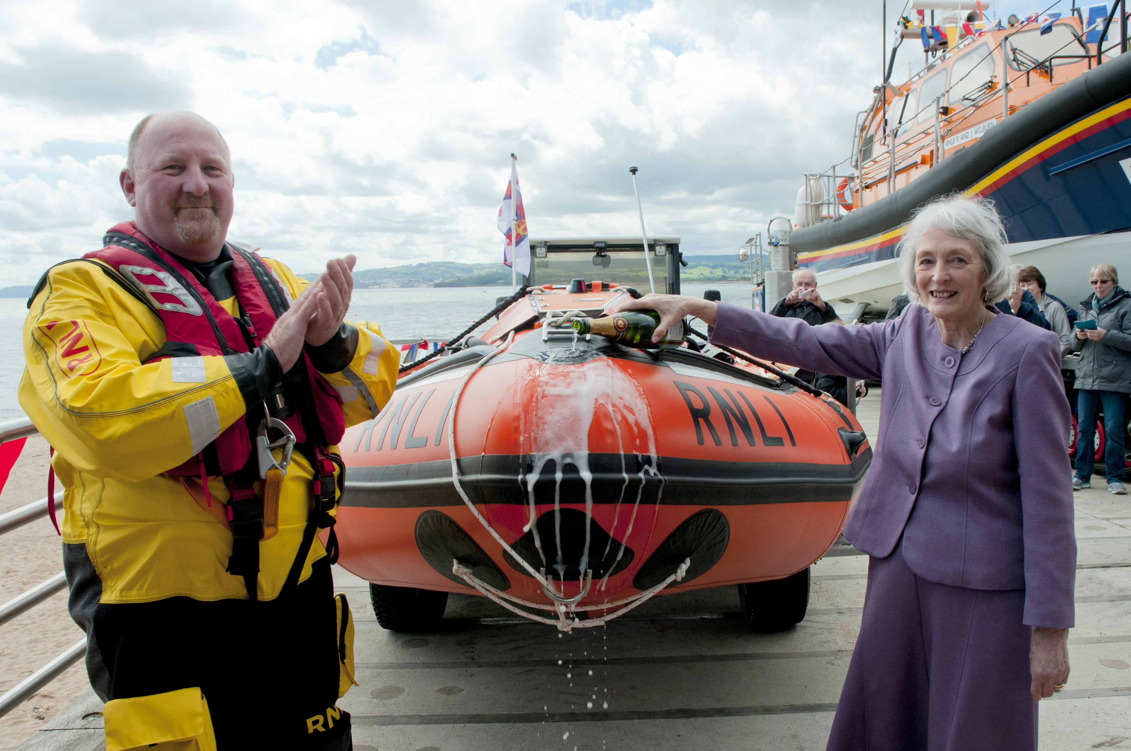 Donor, Pauline Smith names D class lifeboat in memory of her grandfather, George Bearman