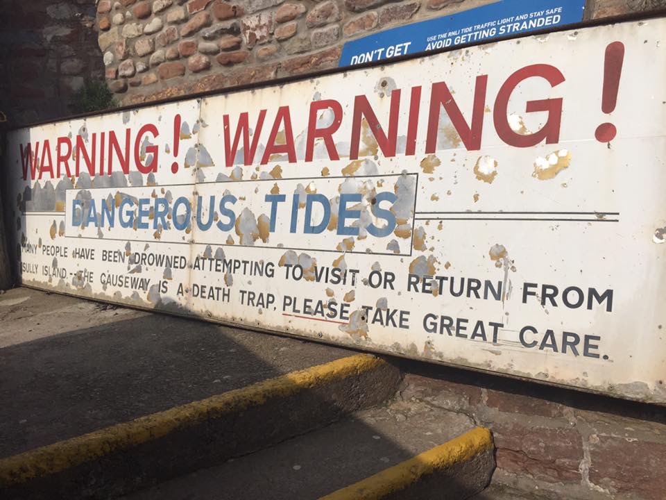 Warning signs at Sully Island