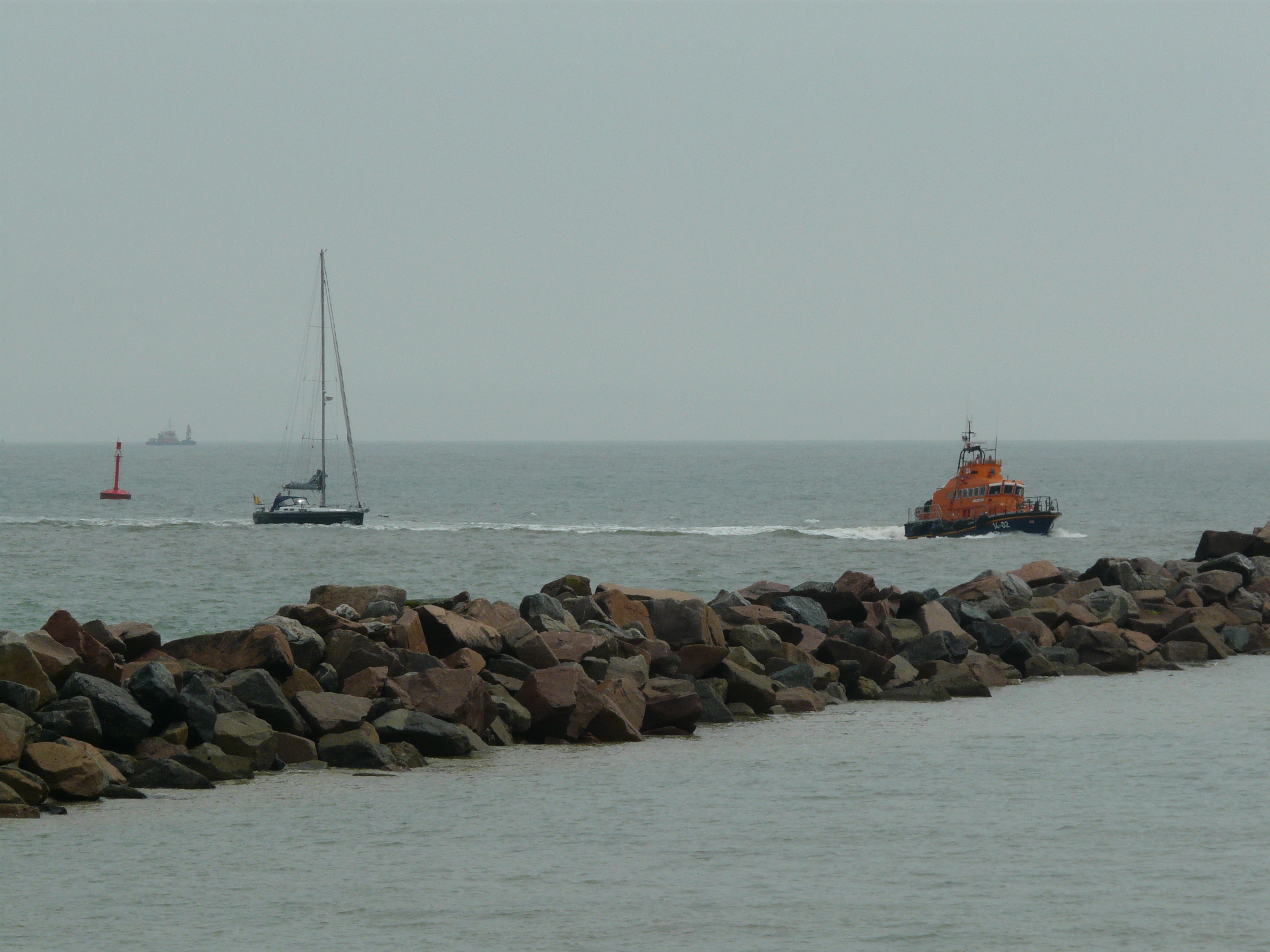 AWB towing casualty yacht into Ramsgate Harbour 