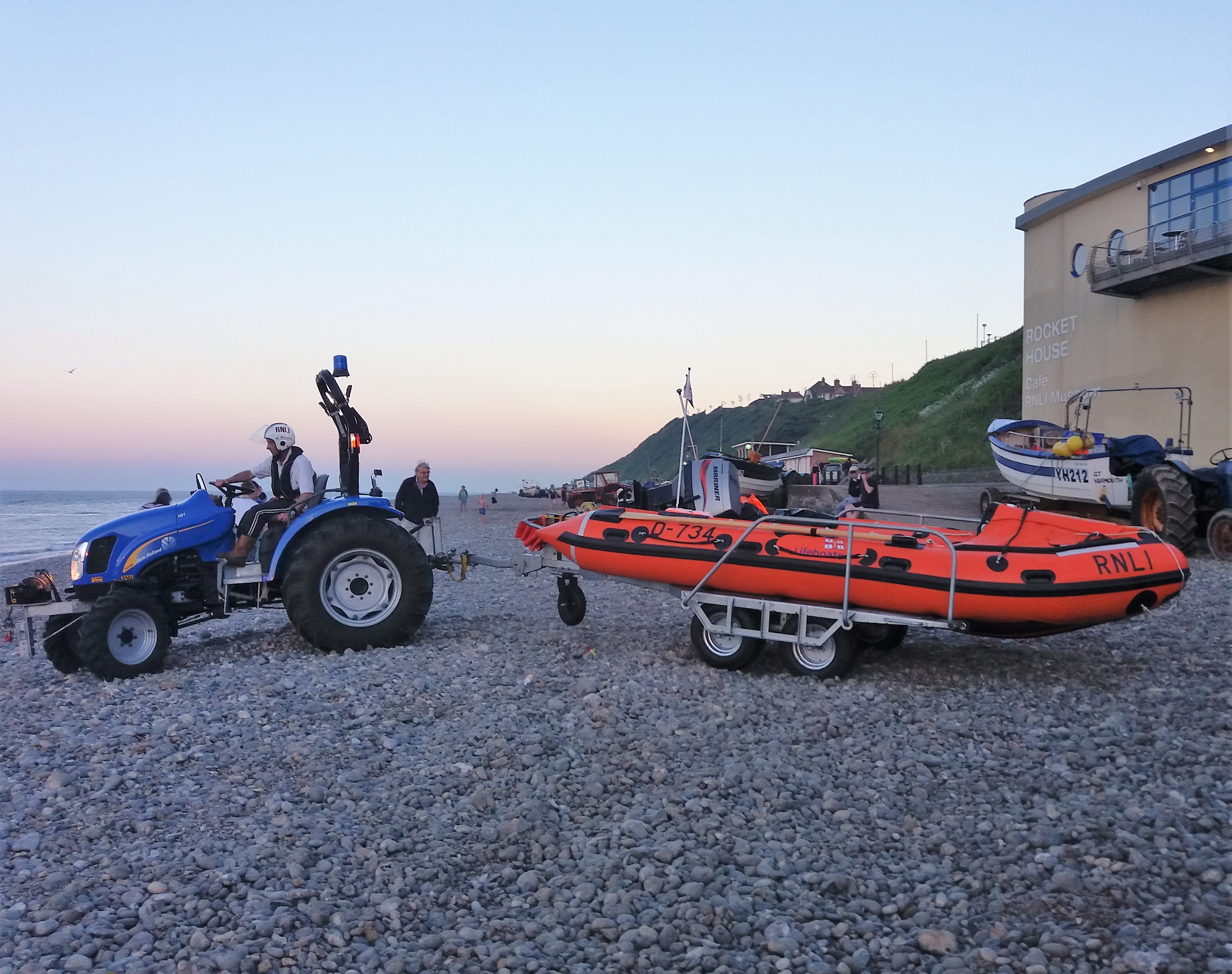 Inshore Lifeboat and tractor launch by Cromer RNLI