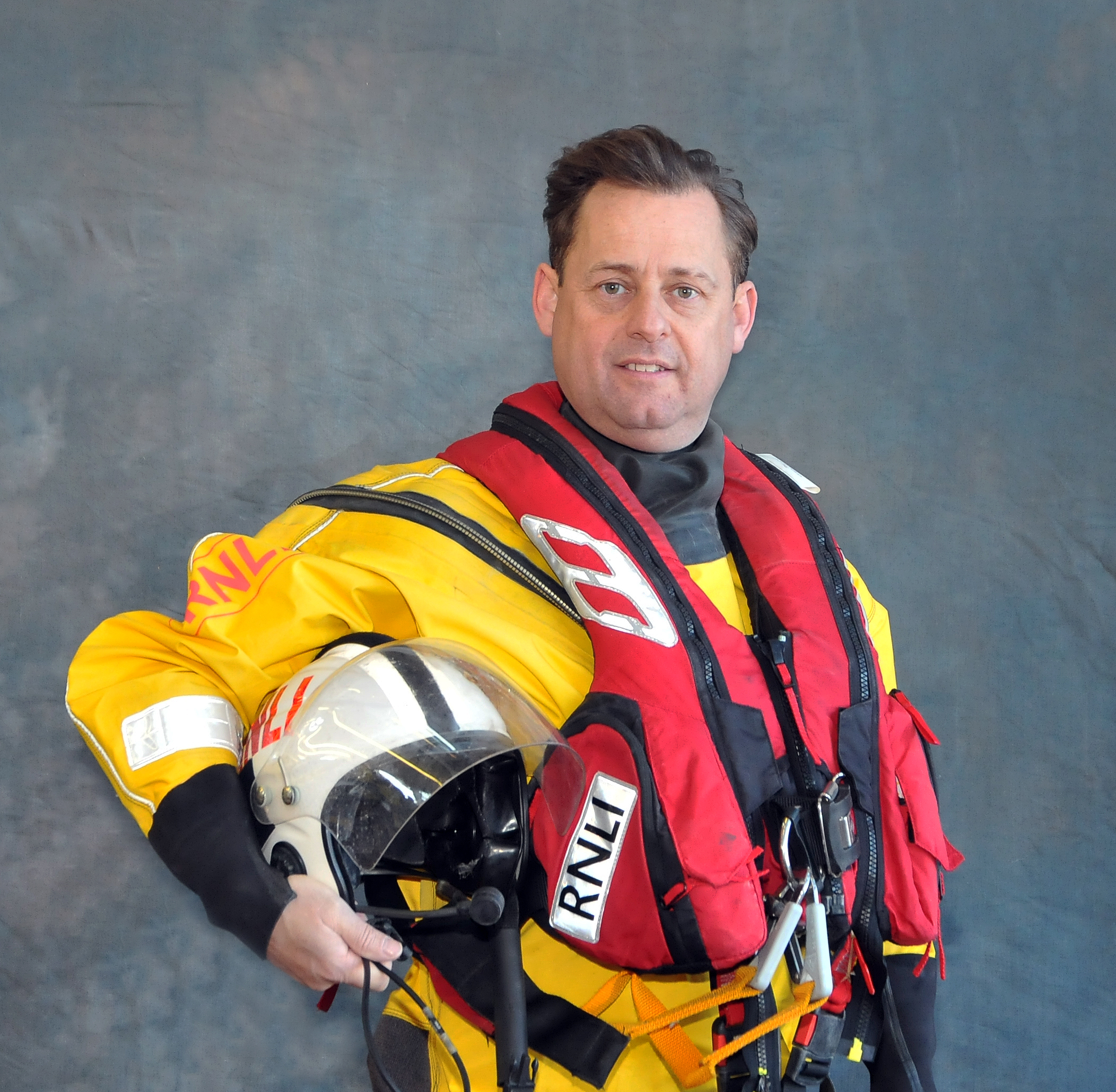 Darren Clemson in full crew kit