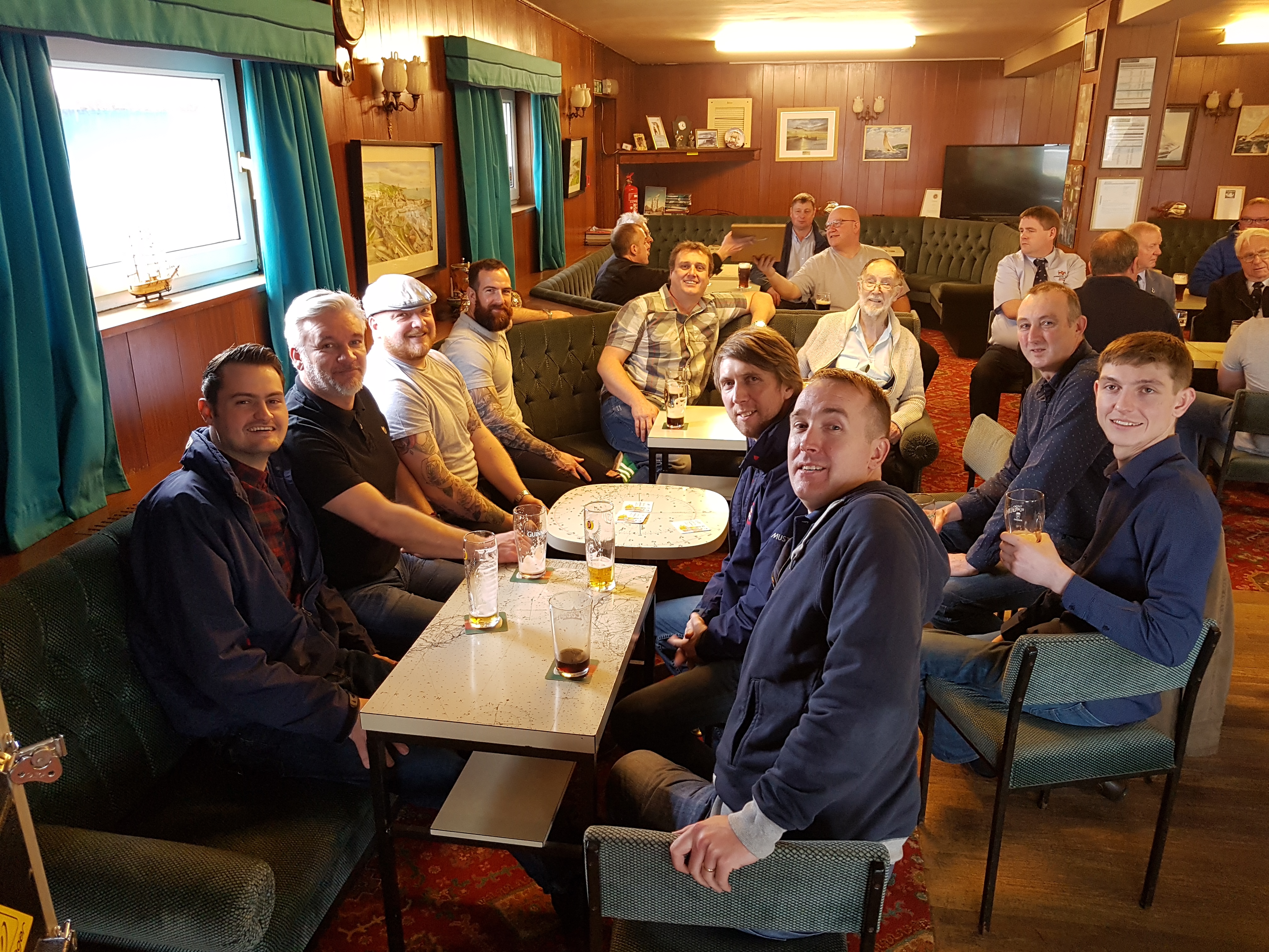 Having a catch up with the crew