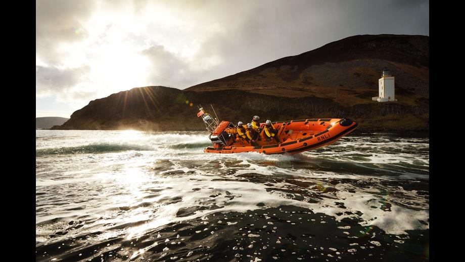 Rnli Night Night time rescue for Arran RNLI | RNLI