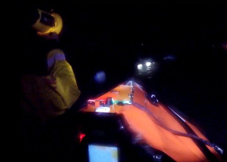 Poole Lifeboats launched on Boxing Day to a report of a ..