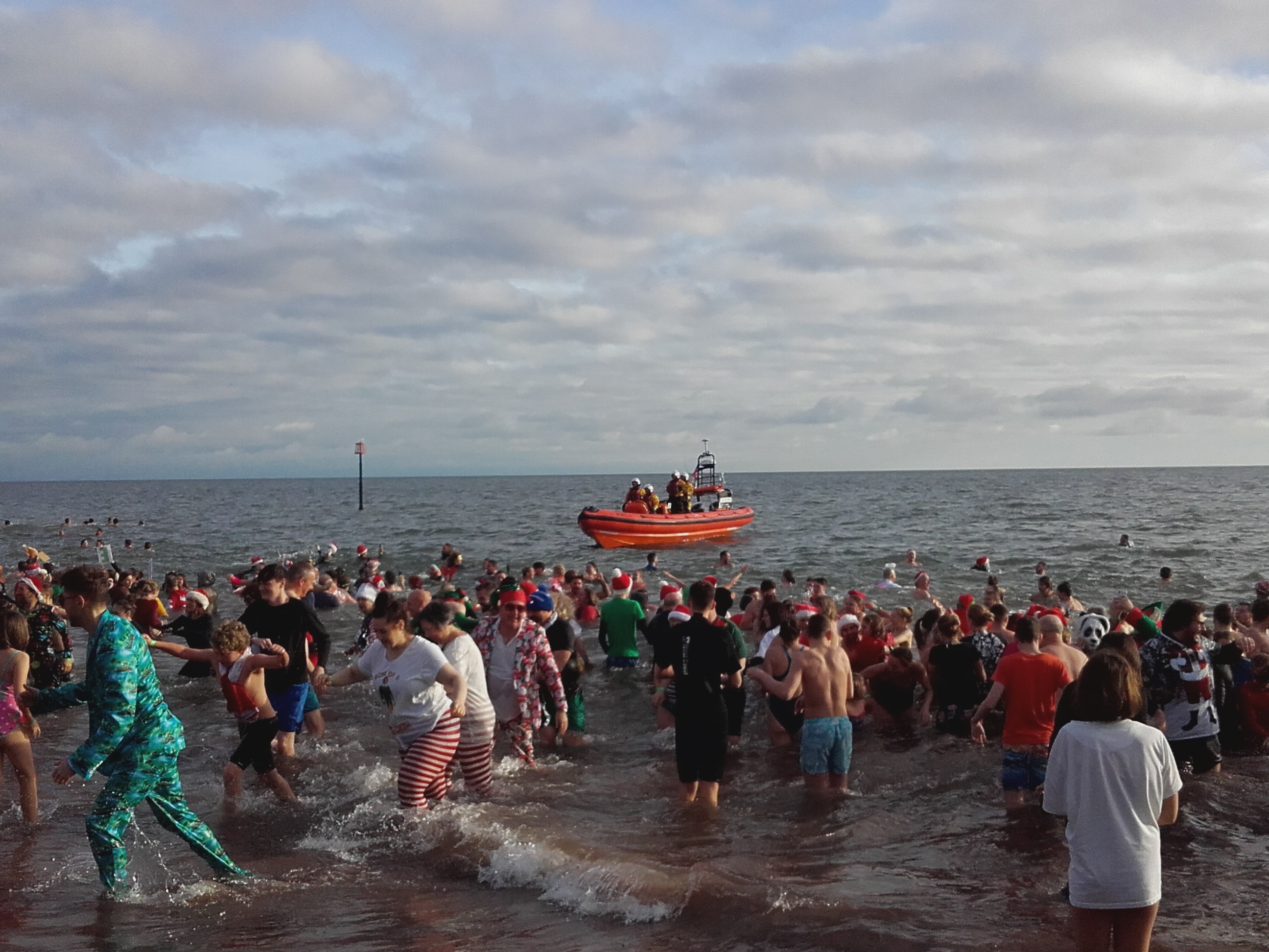 Participants at the walk-in-the-sea