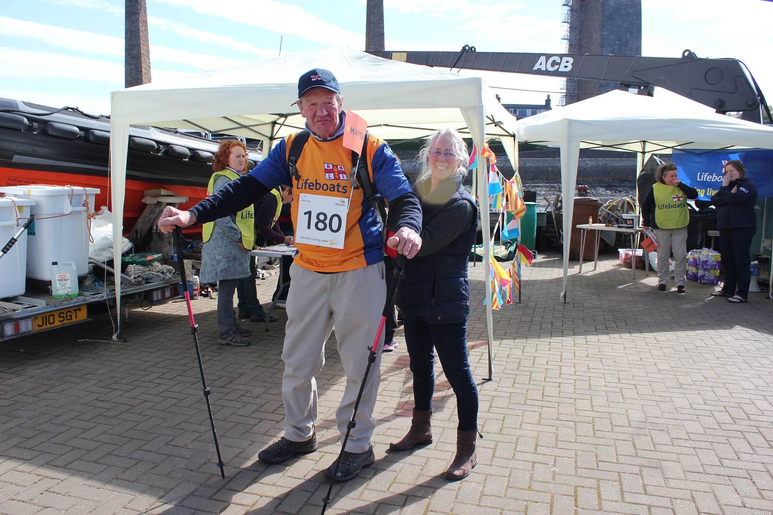 Aberdour Fundraiser Norrie Niven sets off on Coastal Challenge walk