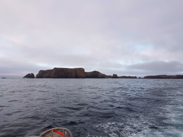 Approaching Uyea isle.