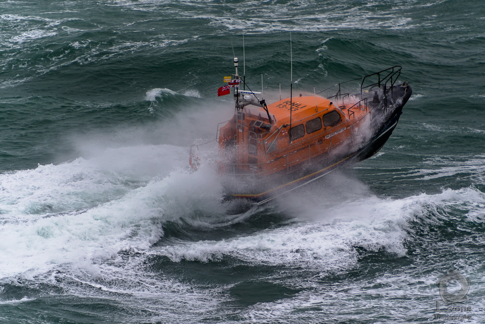 Swanage Lifeboat observed from the shore