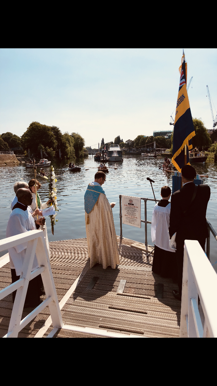 Reverend Joe Moffatt at River Thames Blessing 8 July 2018