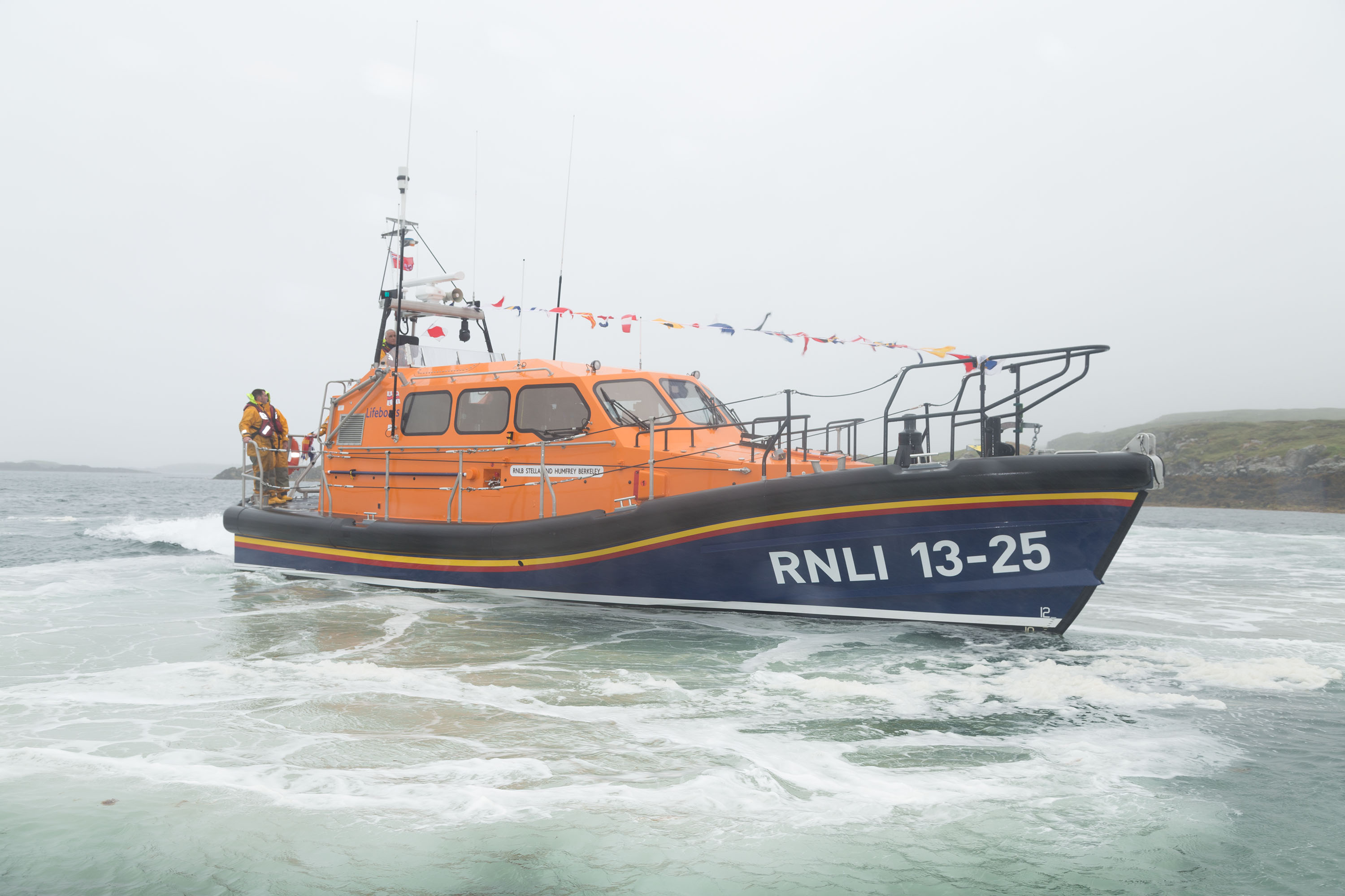 RNLB Stella and Humfrey Berkeley at sea