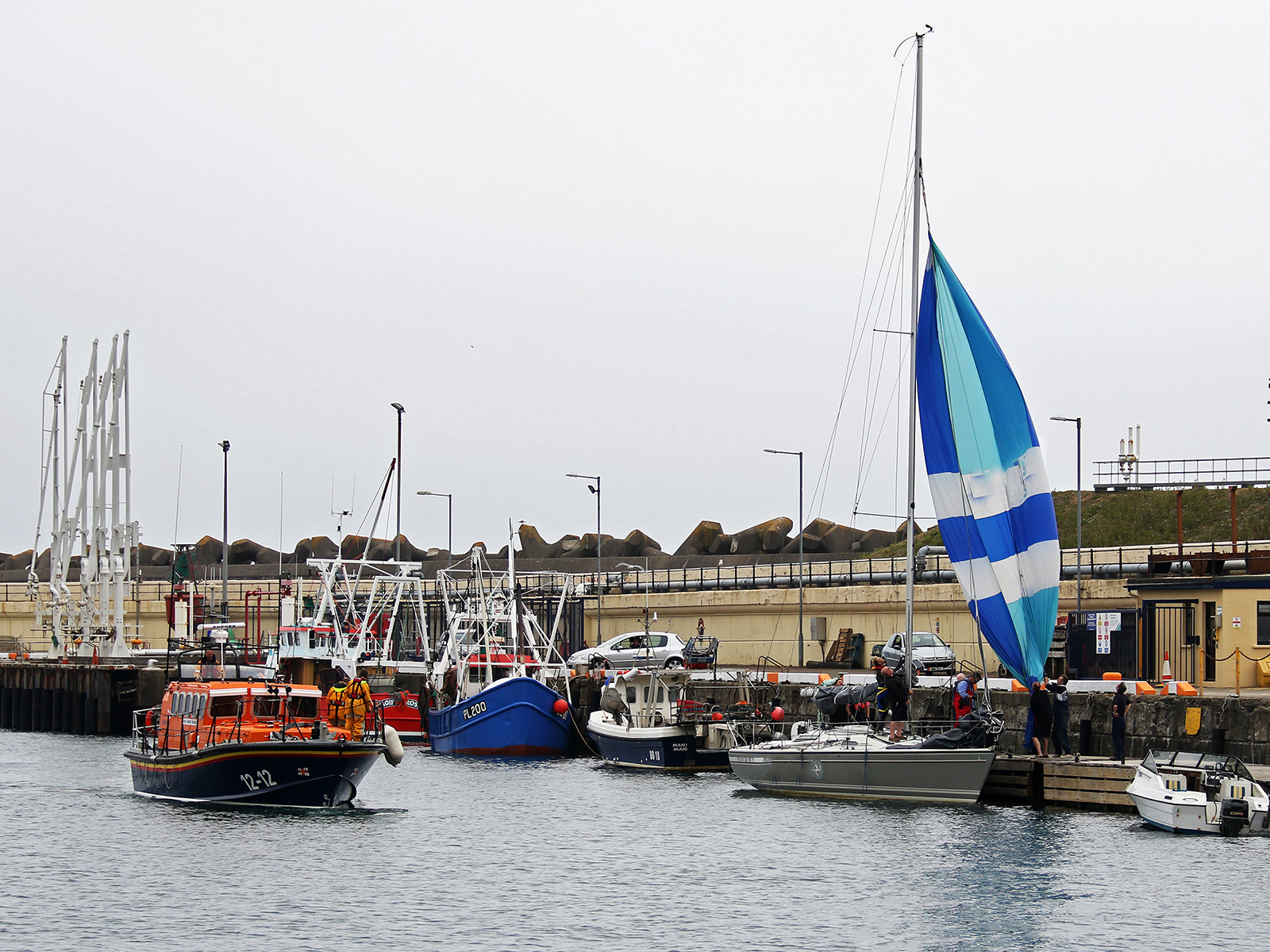 Douglas all-weather lifeboat Marine Engineer with casualty vessel at Battery Pier