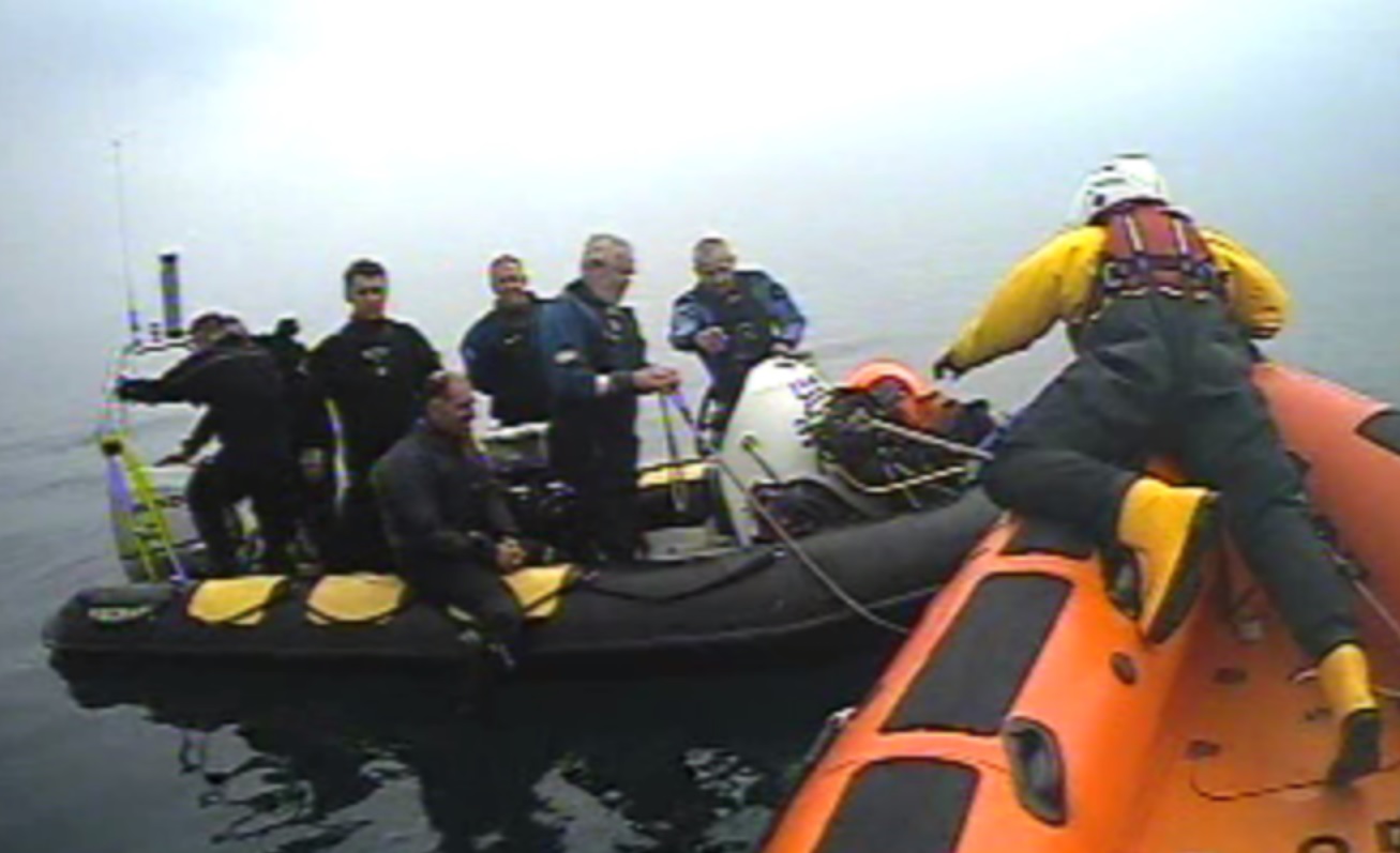 Volunteer crew preparing to tow