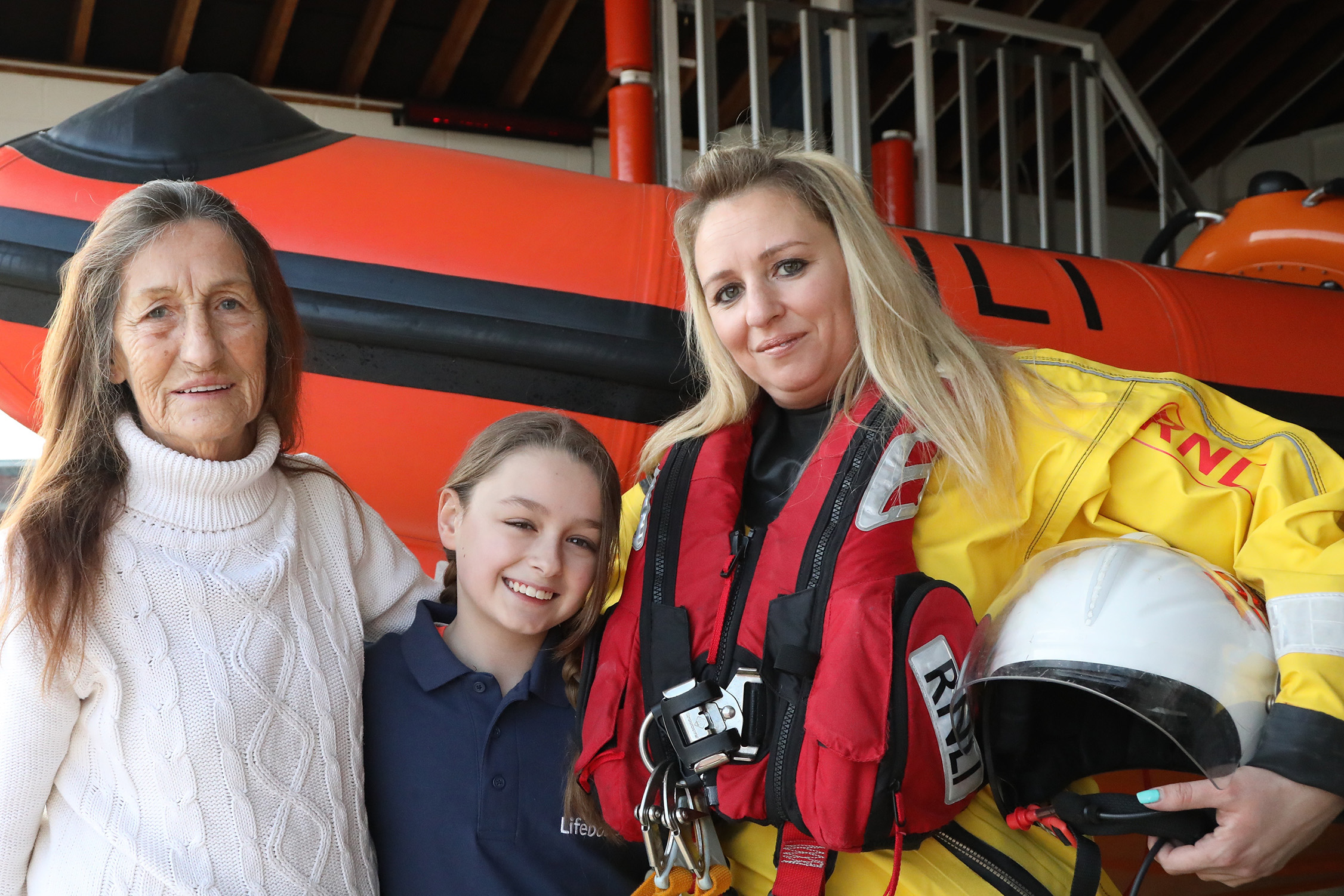 Crew member Nat Arter, her Nana and her daughter Summer 