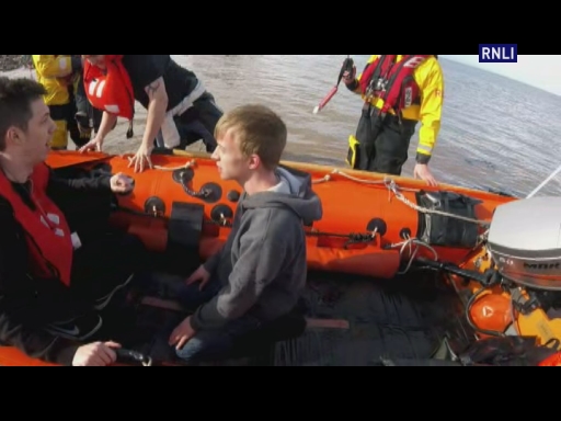 Weston-super-Mare RNLI volunteers rescue three people | RNLI