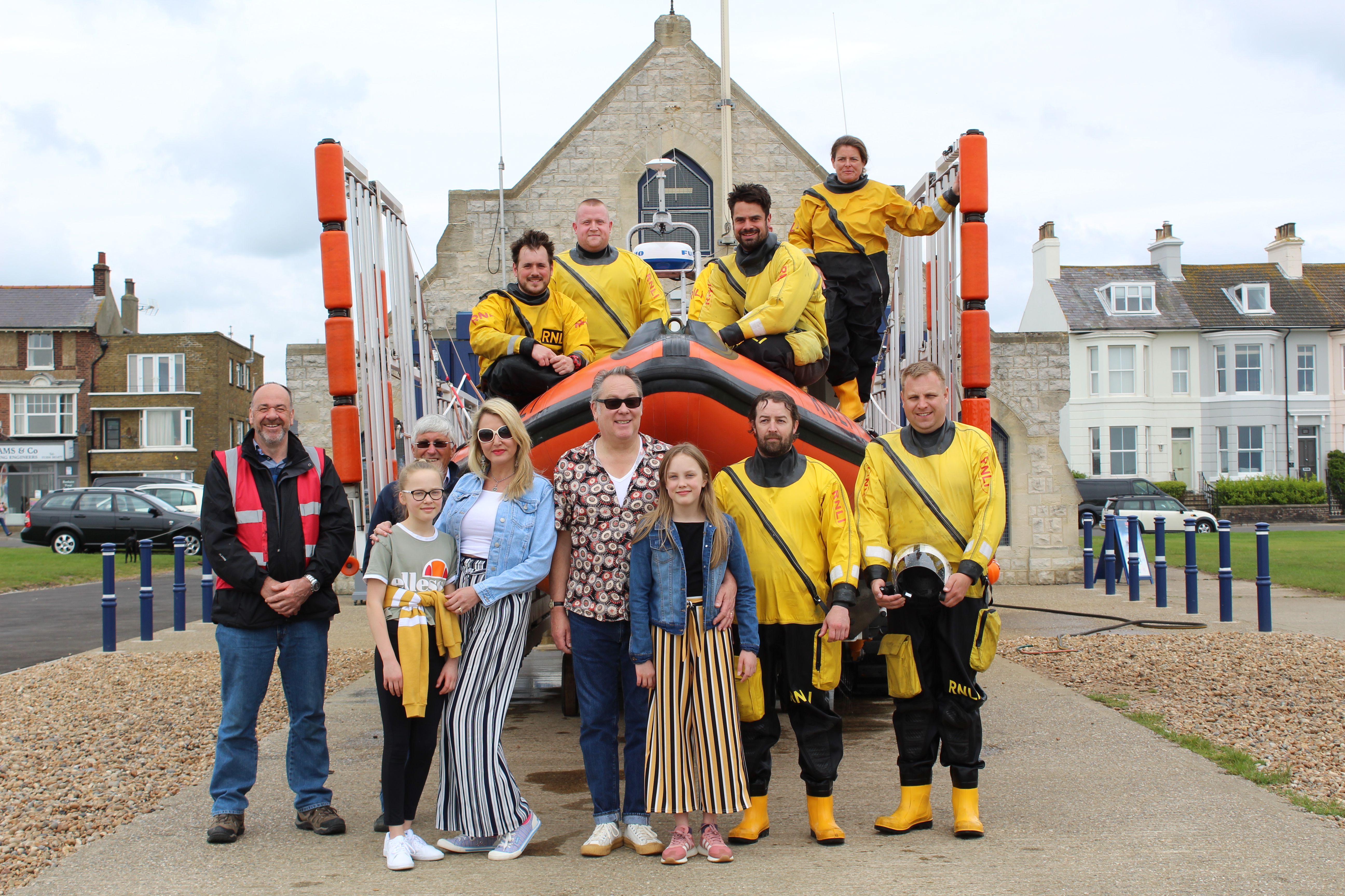 Jim Moir and his family meet Walmer lifeboat volunteers.