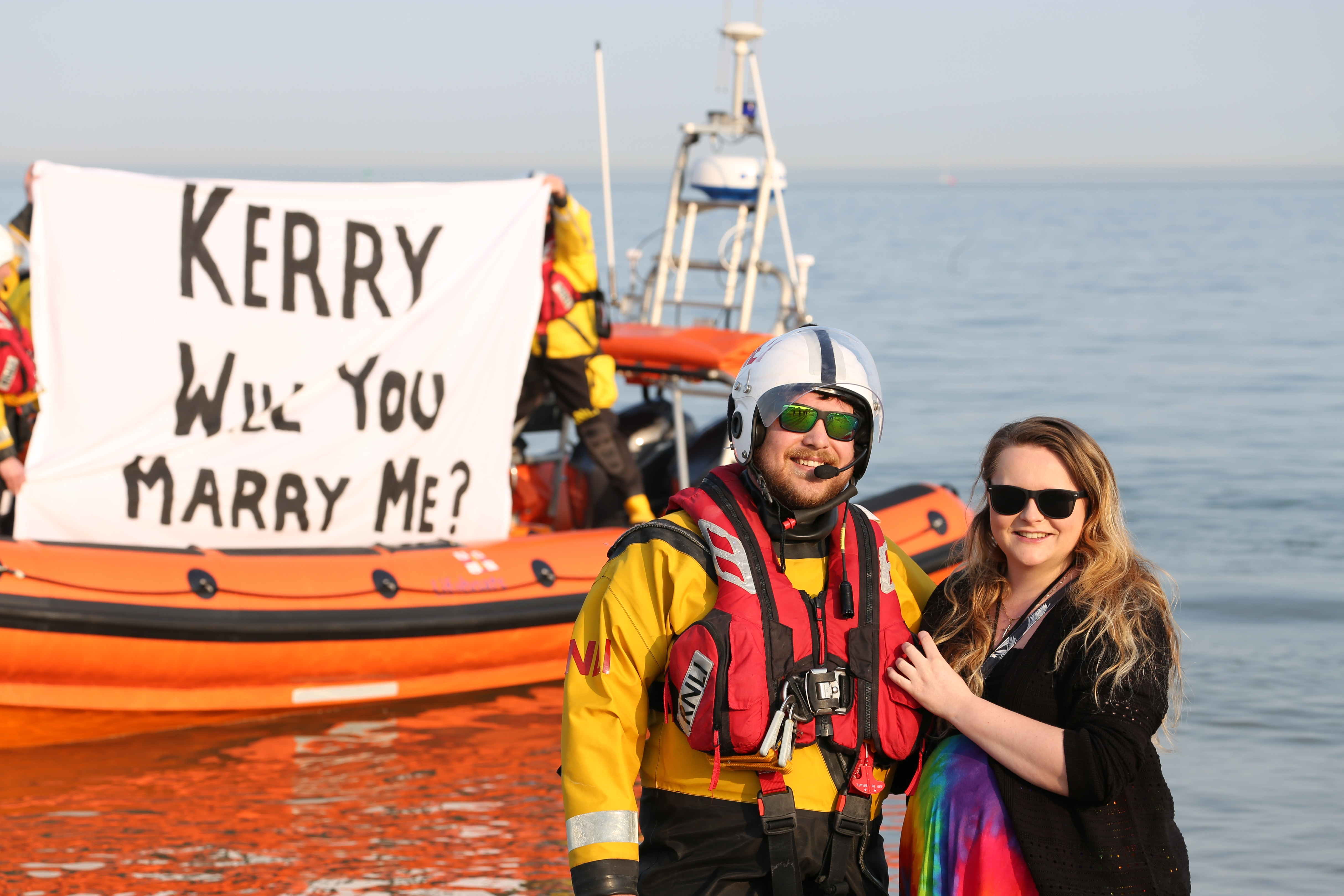 Harry proposes to Kerry during an exercise at the station.