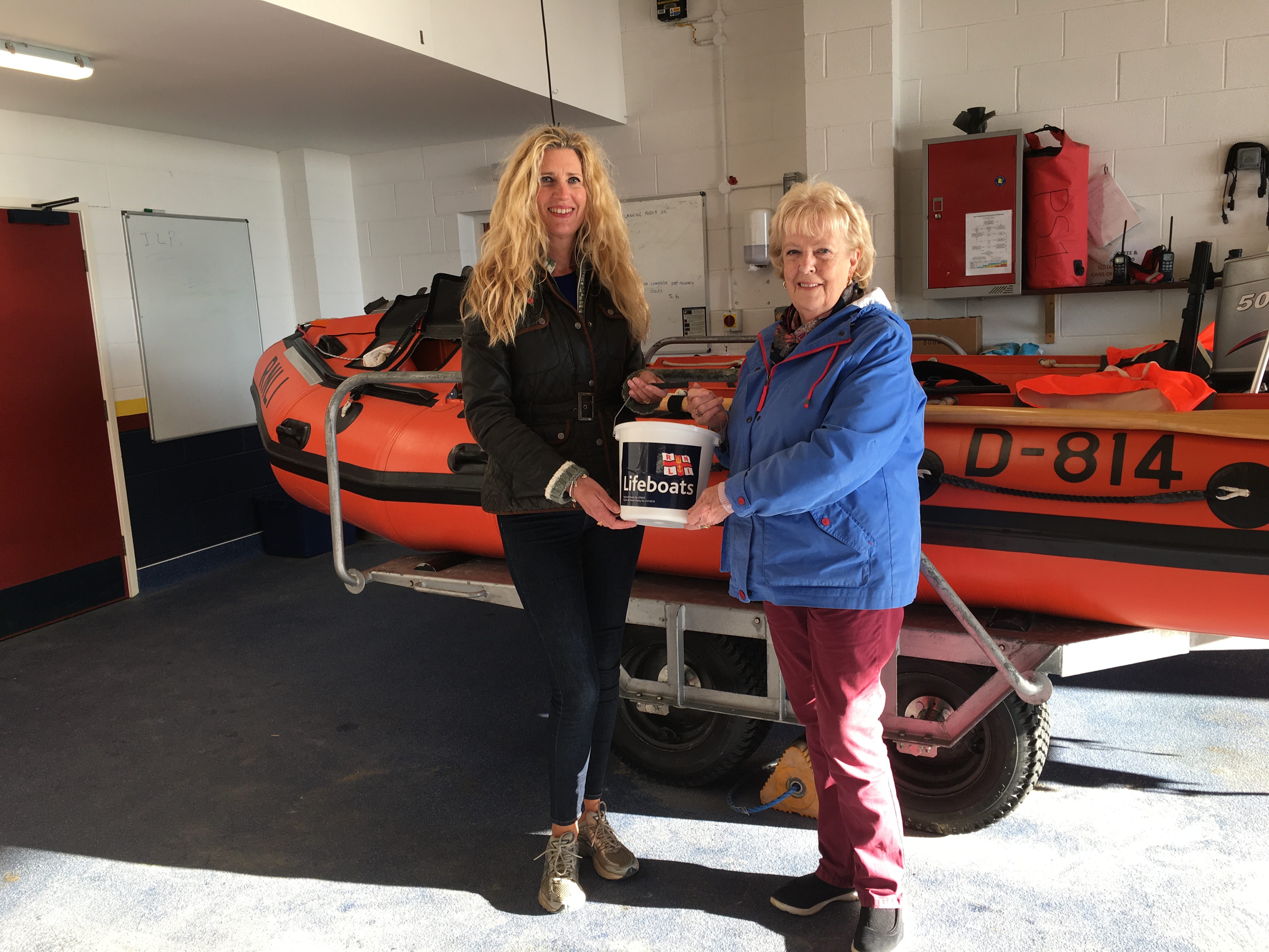 Jenny makes her donation to Treasurer June Davies