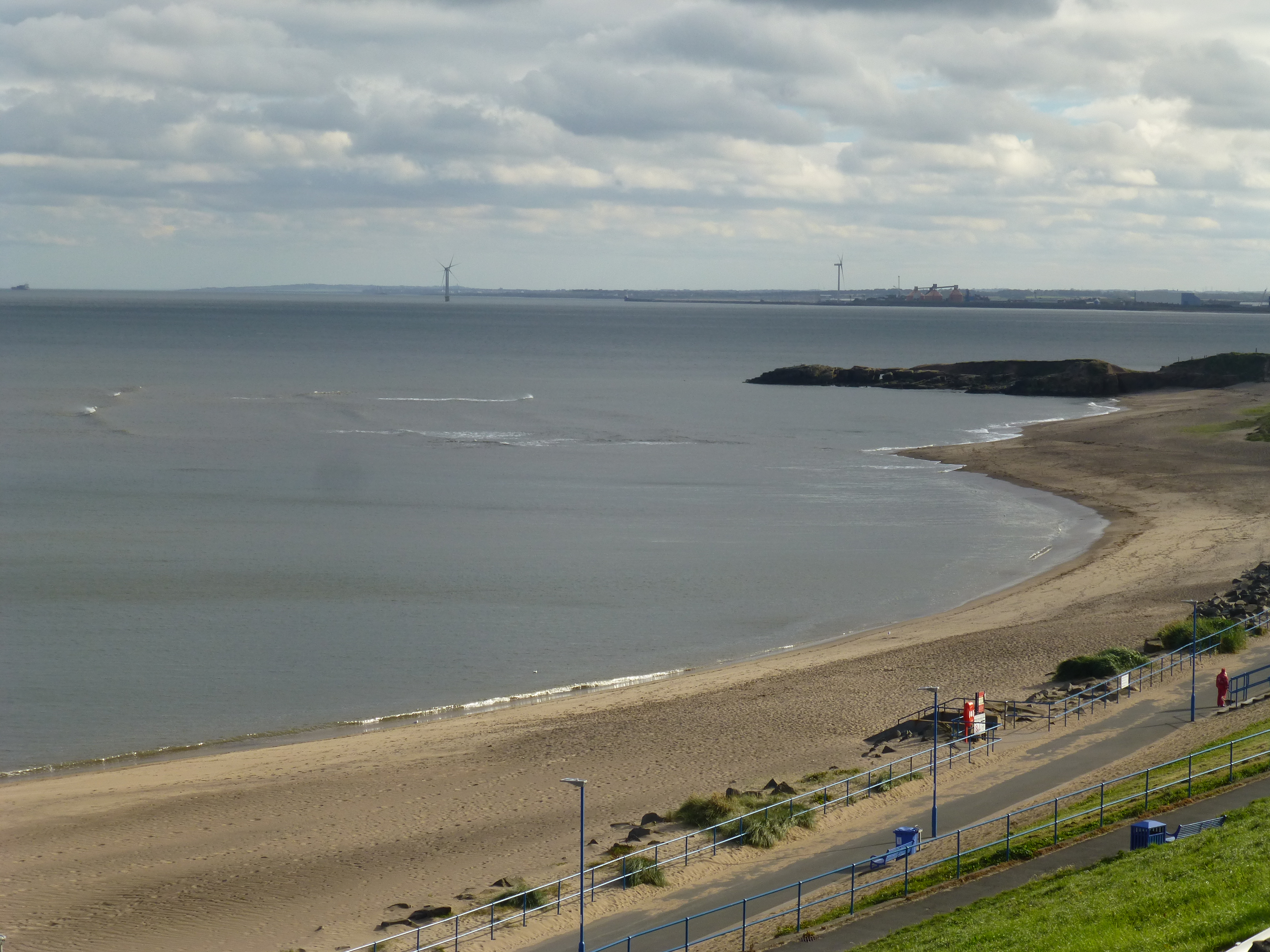View of the rocky area with the tide flowing in