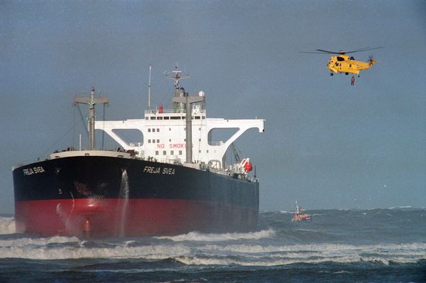 Photo of the Freja Svea aground at Redcar in February 1993.