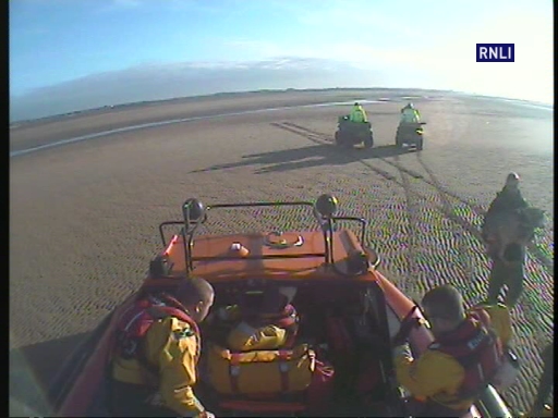 Hoylake hovercraft assist UK Coastguard in rescue of 2 dogs | RNLI
