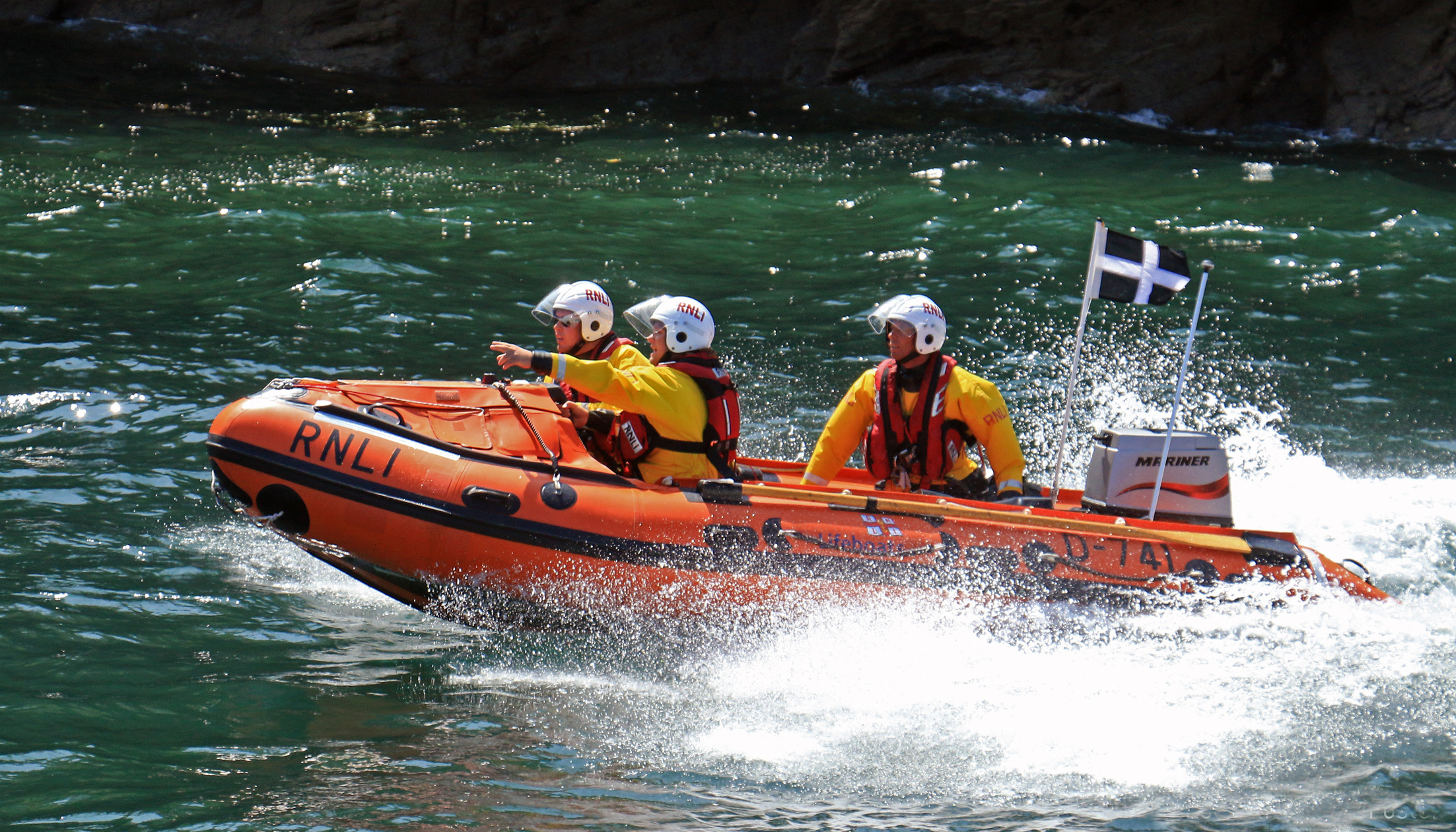 Stock image - Looe RNLI D Class Ollie Naismith leaving Looe