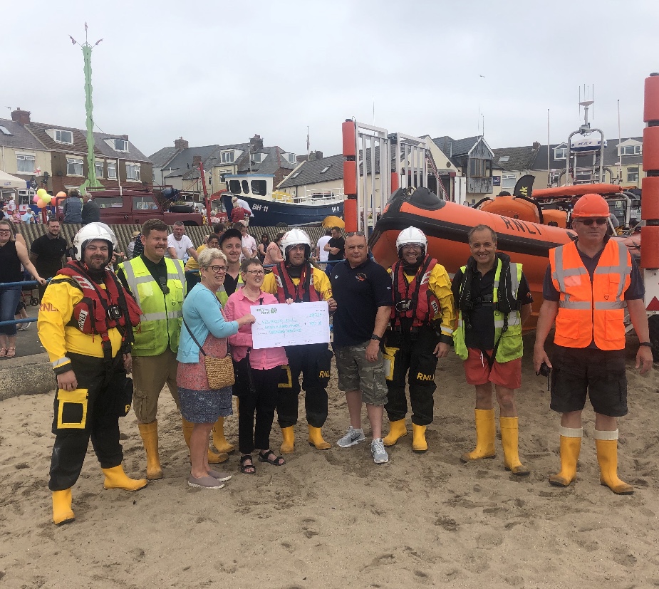 Cheque presentation on lifeboat day