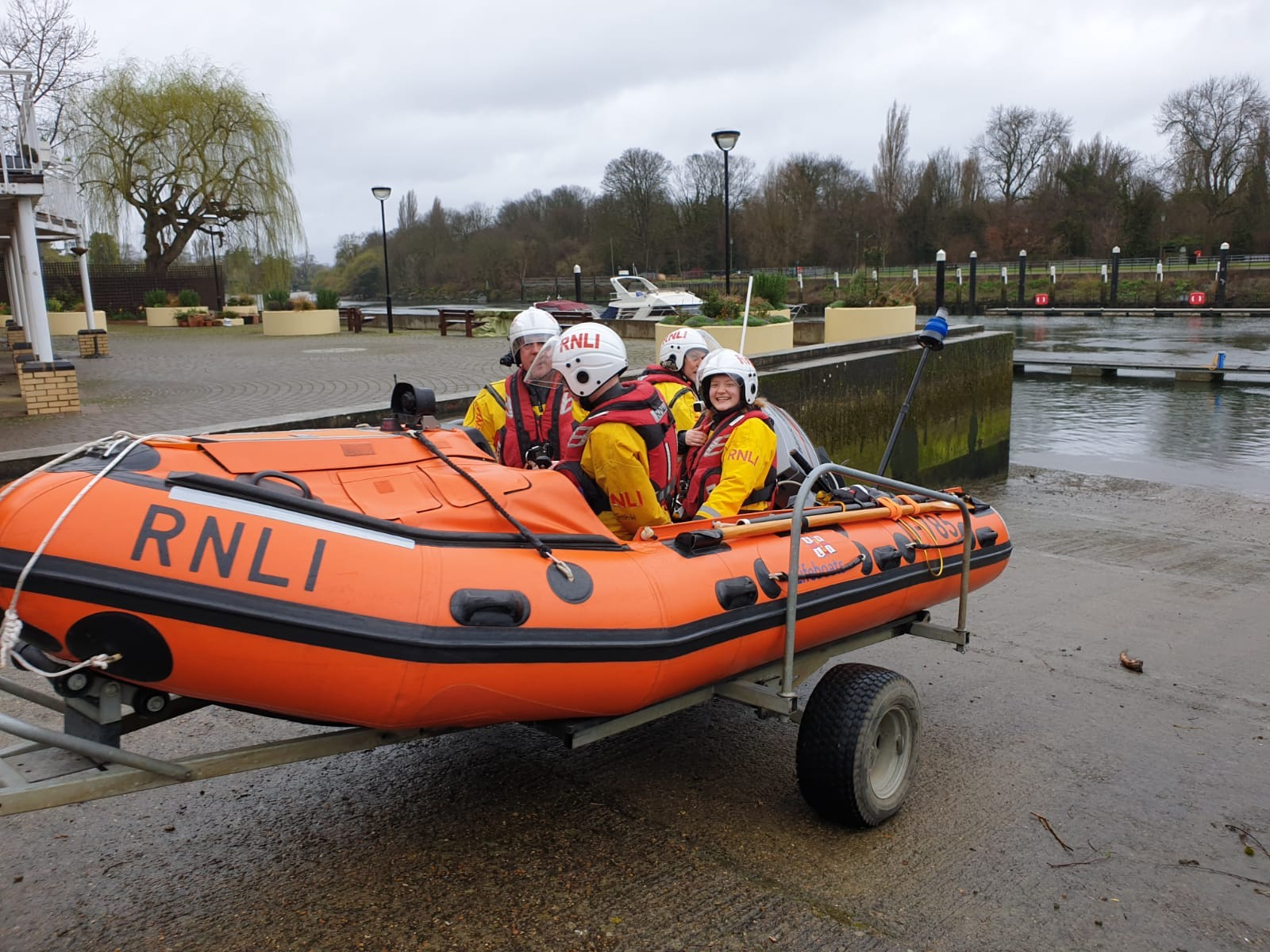 Grace Blackshaw (on right) on her first Teddington RNLI Shout
