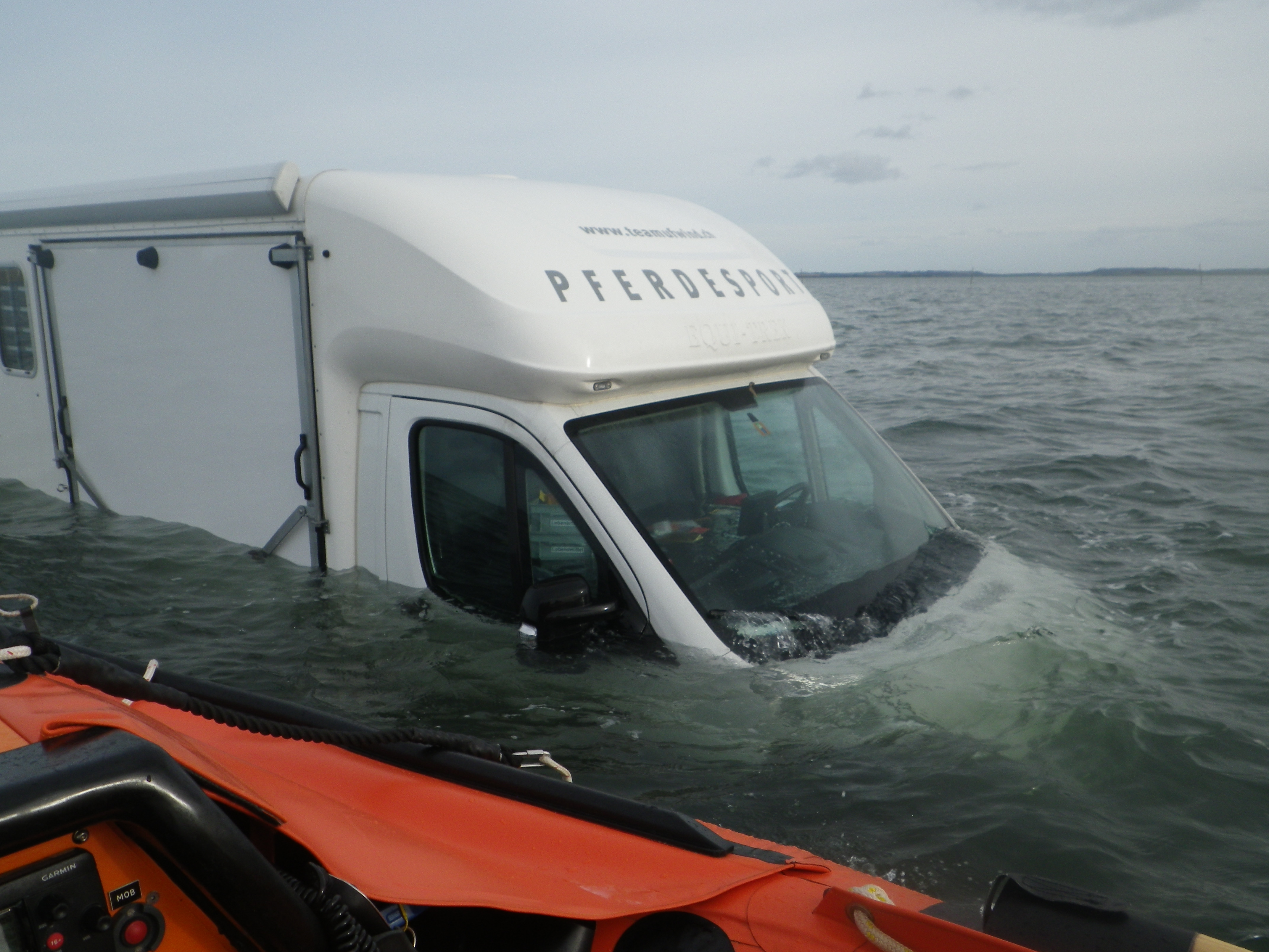ILB approaching the stranded vehicle