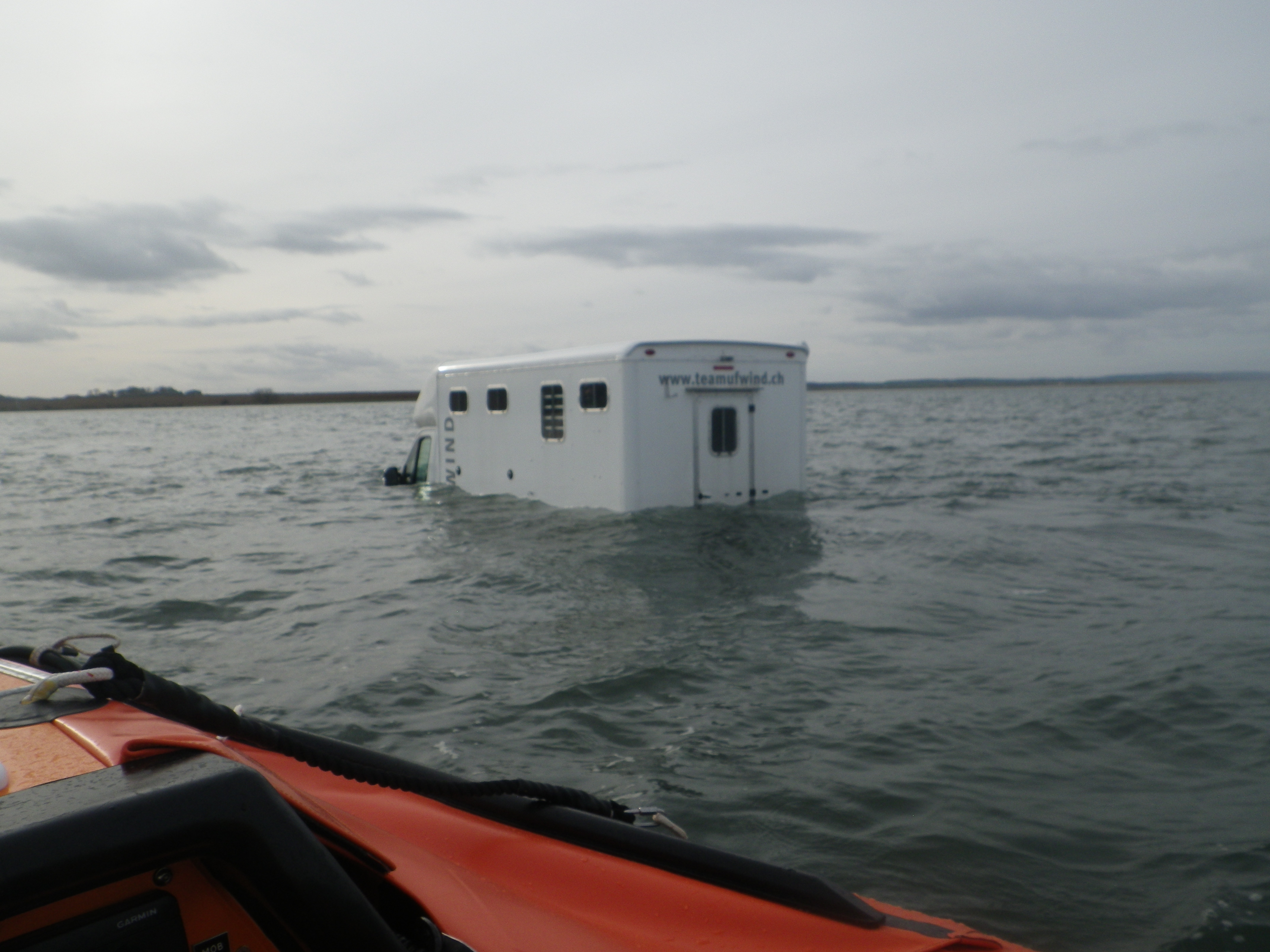 ILB approaching the stranded vehicle
