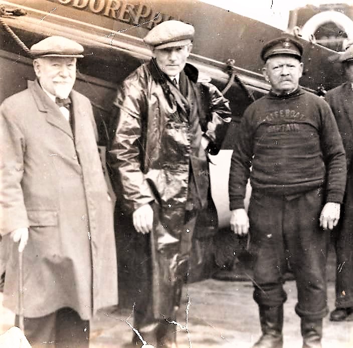 Coxswain John Owen pictured on the right