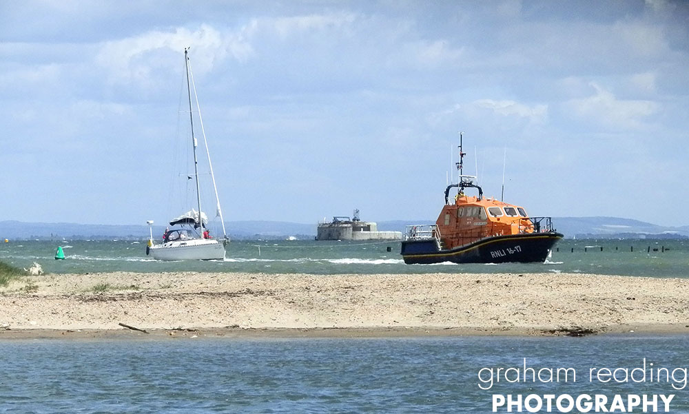 RNLB Alfred Albert Williams &amp; Classic Dream entering Bembridge Harbour
