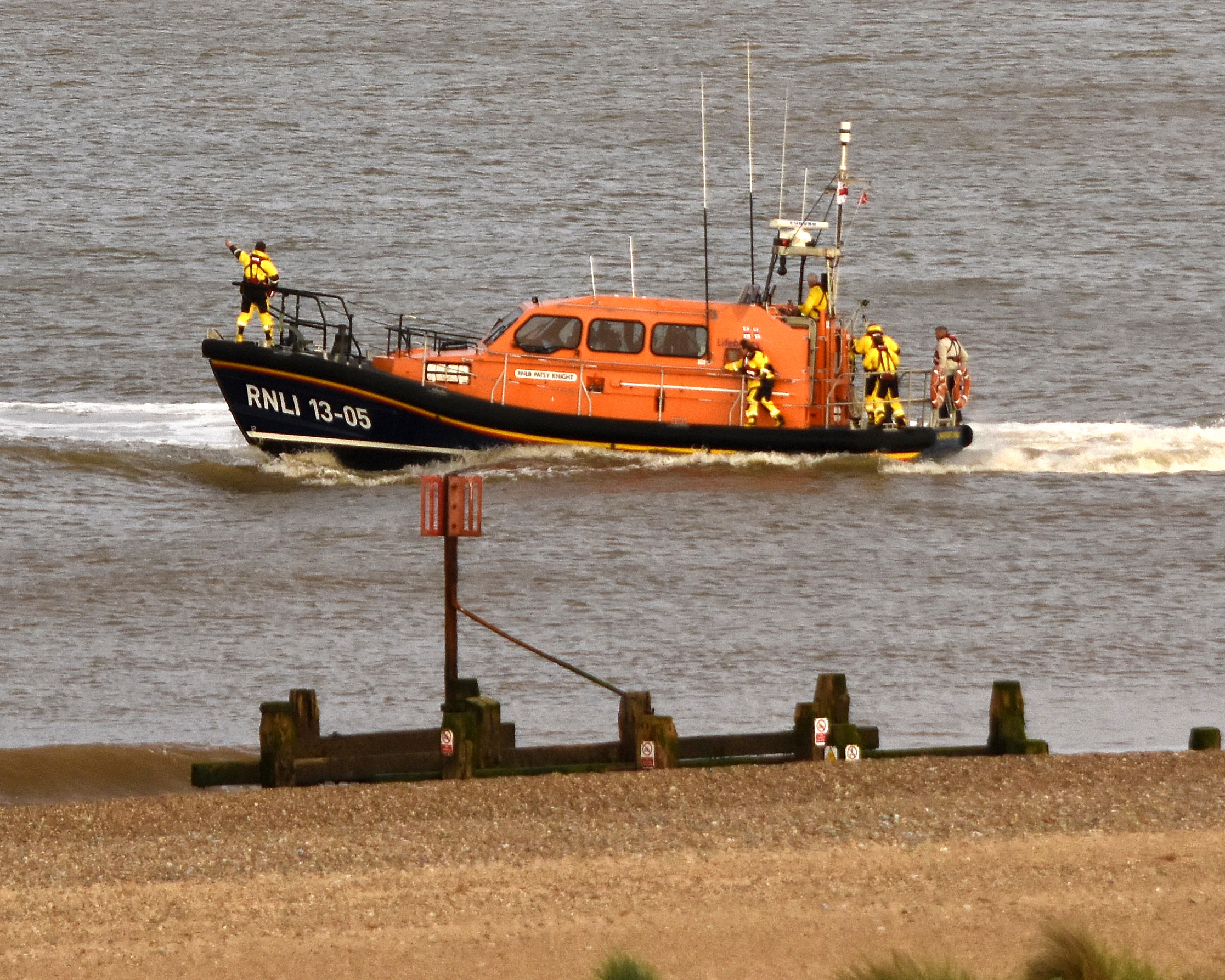 Lowestoft RNLI Lifeboat 'Patsy Knight' heads towards the person in the sea off Pakefield