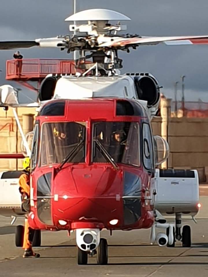 to liaise with Coastguards on foot and police.