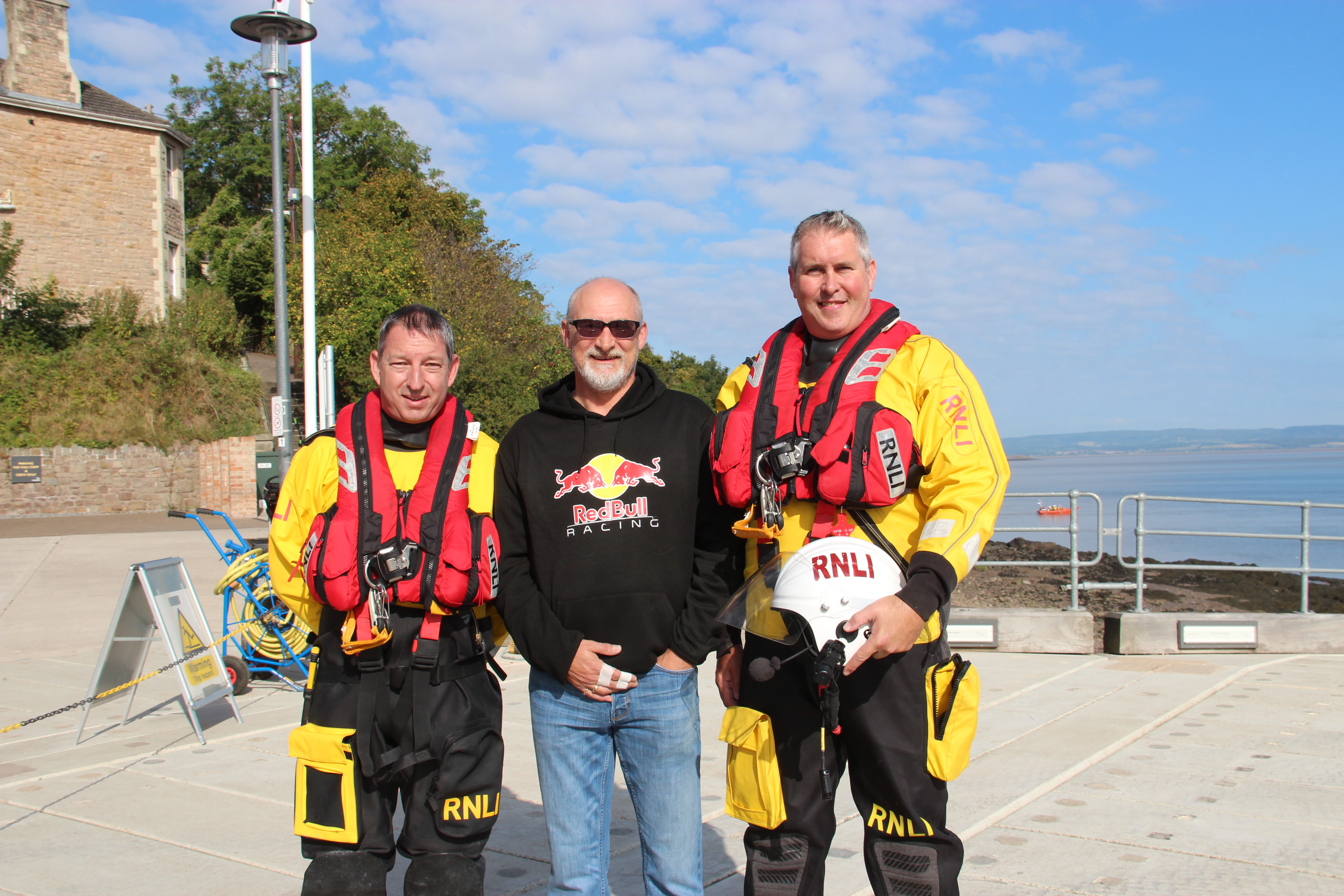 Skipper Ian with RNLI volunteers Ian and Andy who was Helm on the rescue