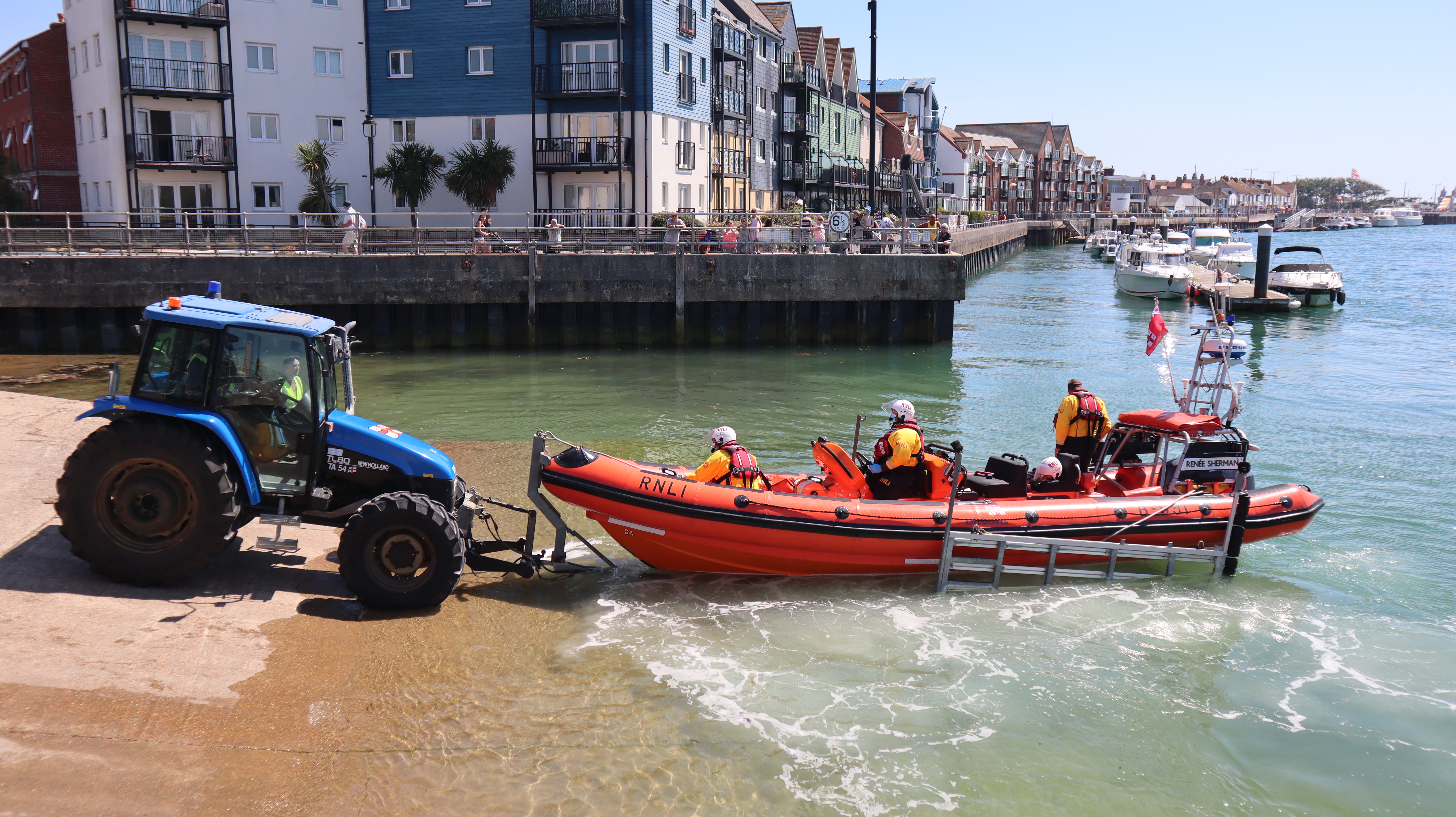 The volunteer crew of Renee Sherman return to Littlehampton RNLI Lifeboat Station